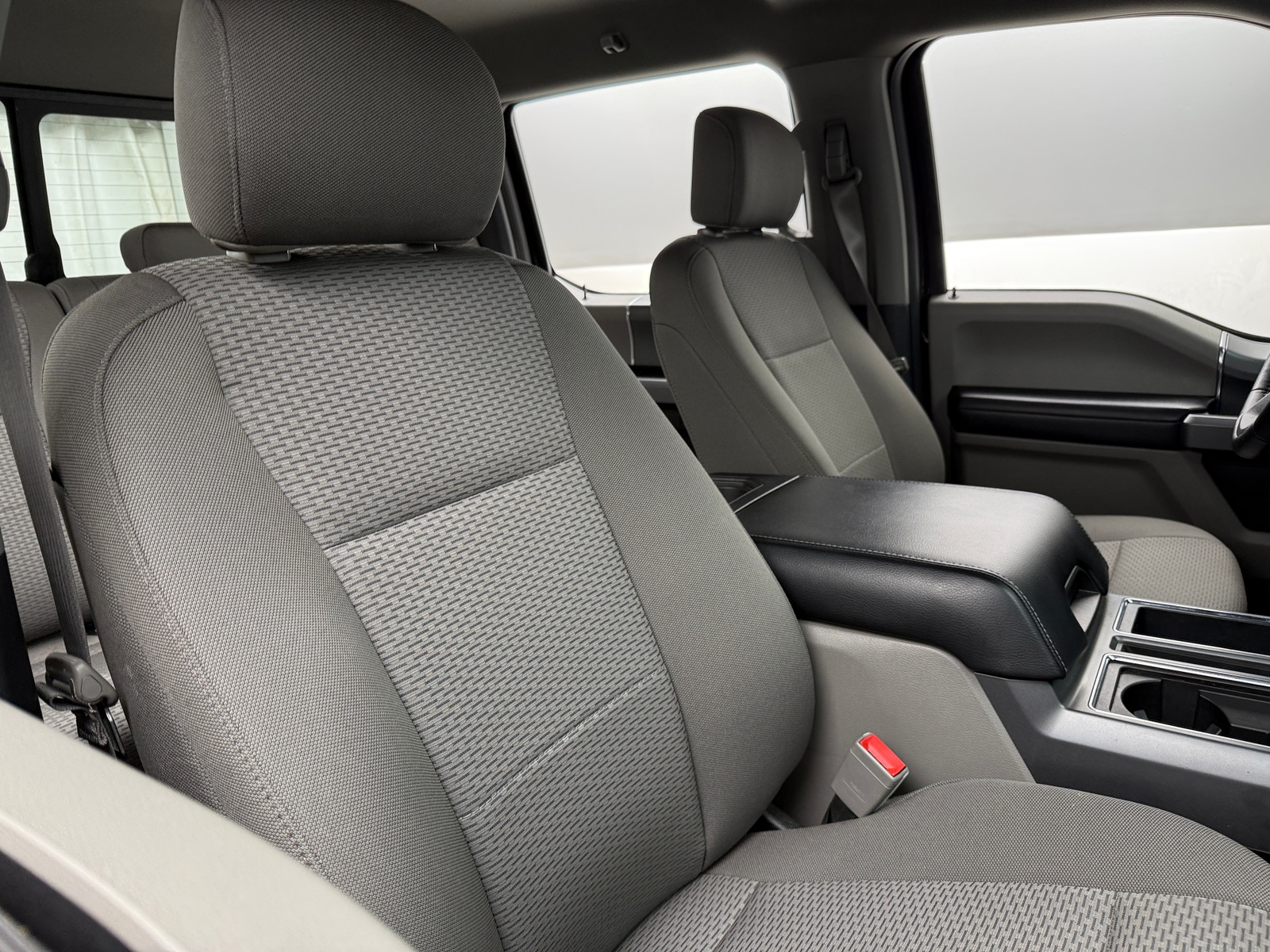 Thumbnail: 2019 Ford Econoline - 2