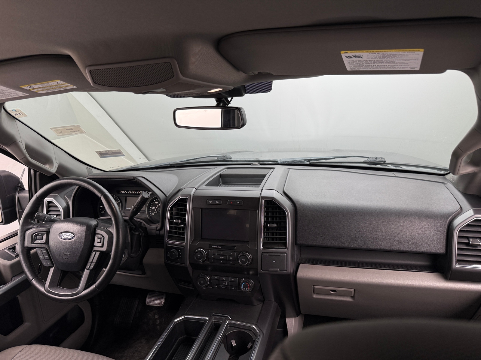 Thumbnail: 2019 Ford Econoline - 3