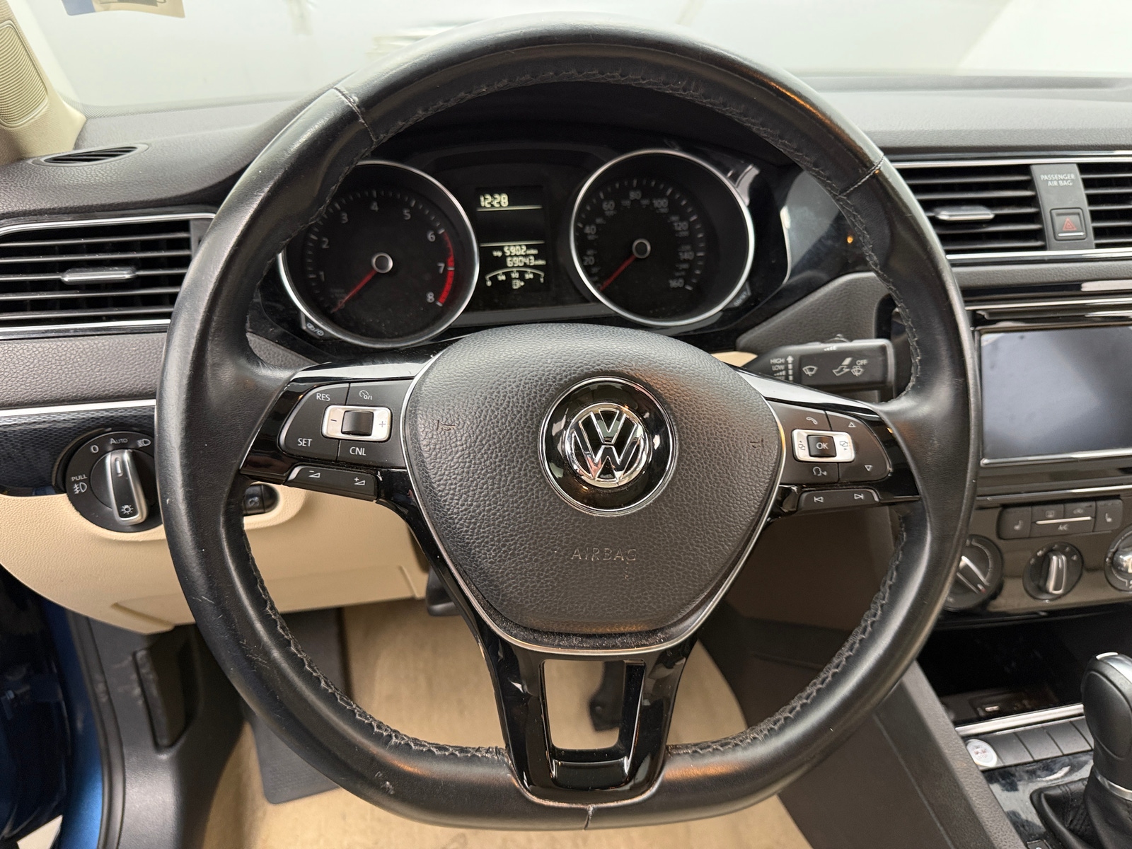 Thumbnail: 2016 Volkswagen Jetta - 4