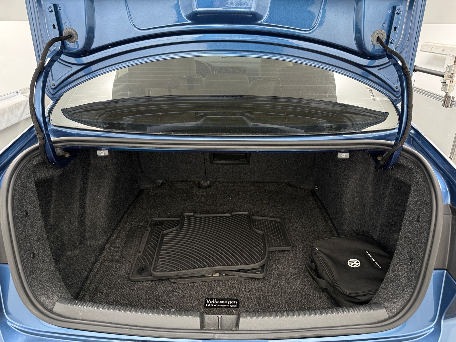 Thumbnail: 2016 Volkswagen Jetta - 6