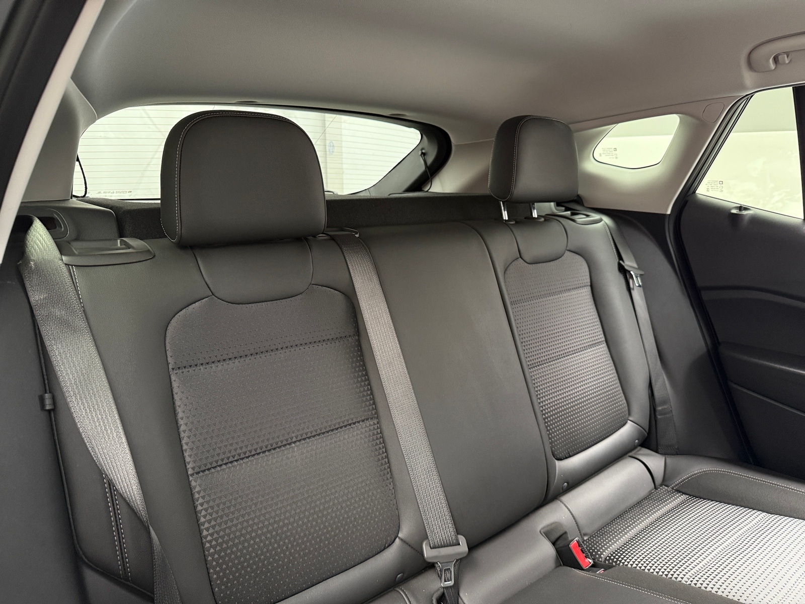 Thumbnail: 2025 Chevrolet Trax - 6