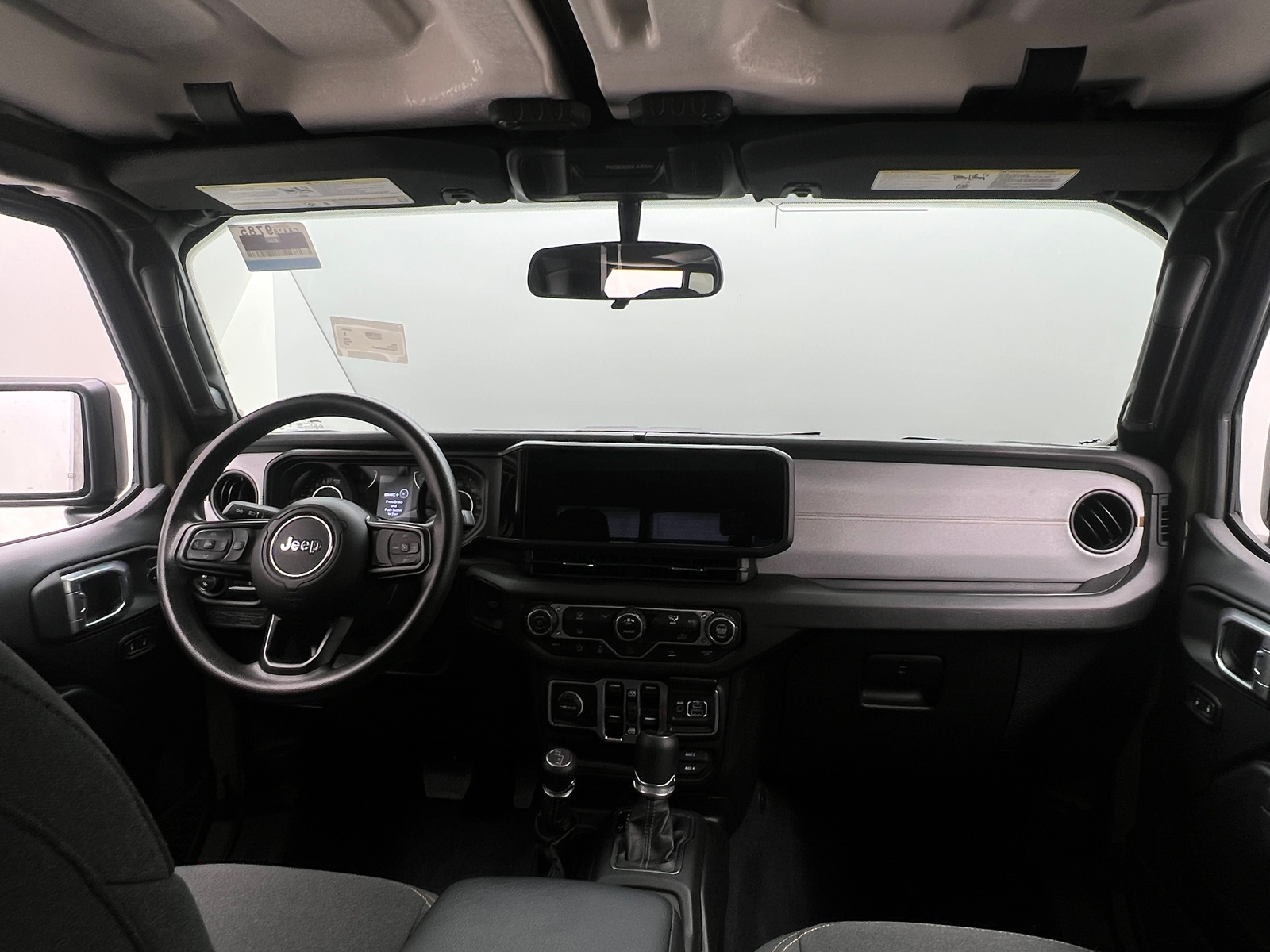 Thumbnail: 2025 Jeep Gladiator - 3