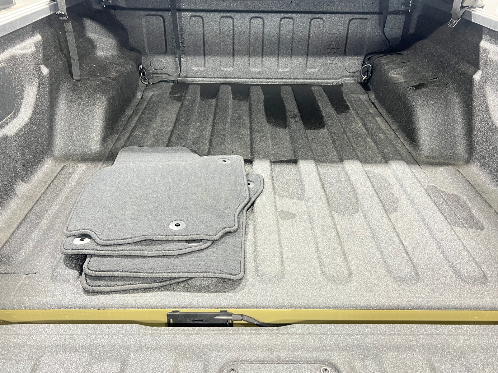 Thumbnail: 2025 Jeep Gladiator - 7