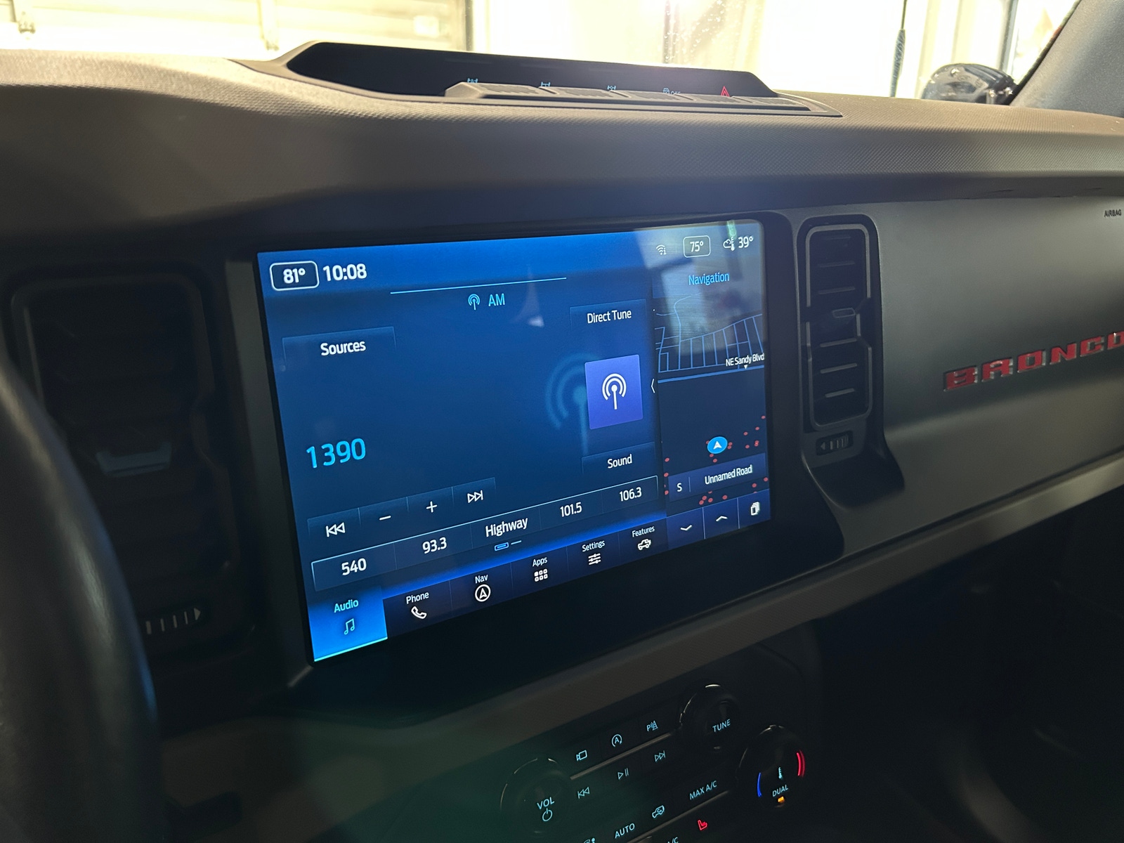 Thumbnail: 2022 Ford Bronco - 4