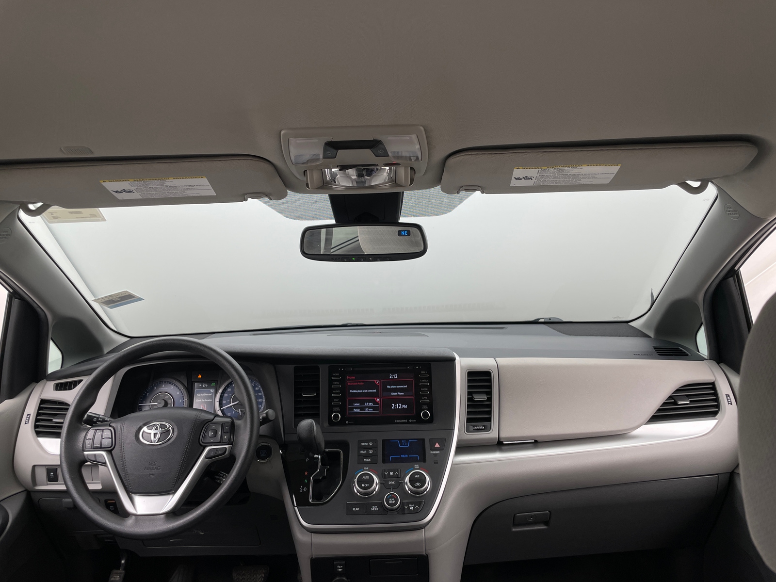 Thumbnail: 2020 Toyota Sienna - 3