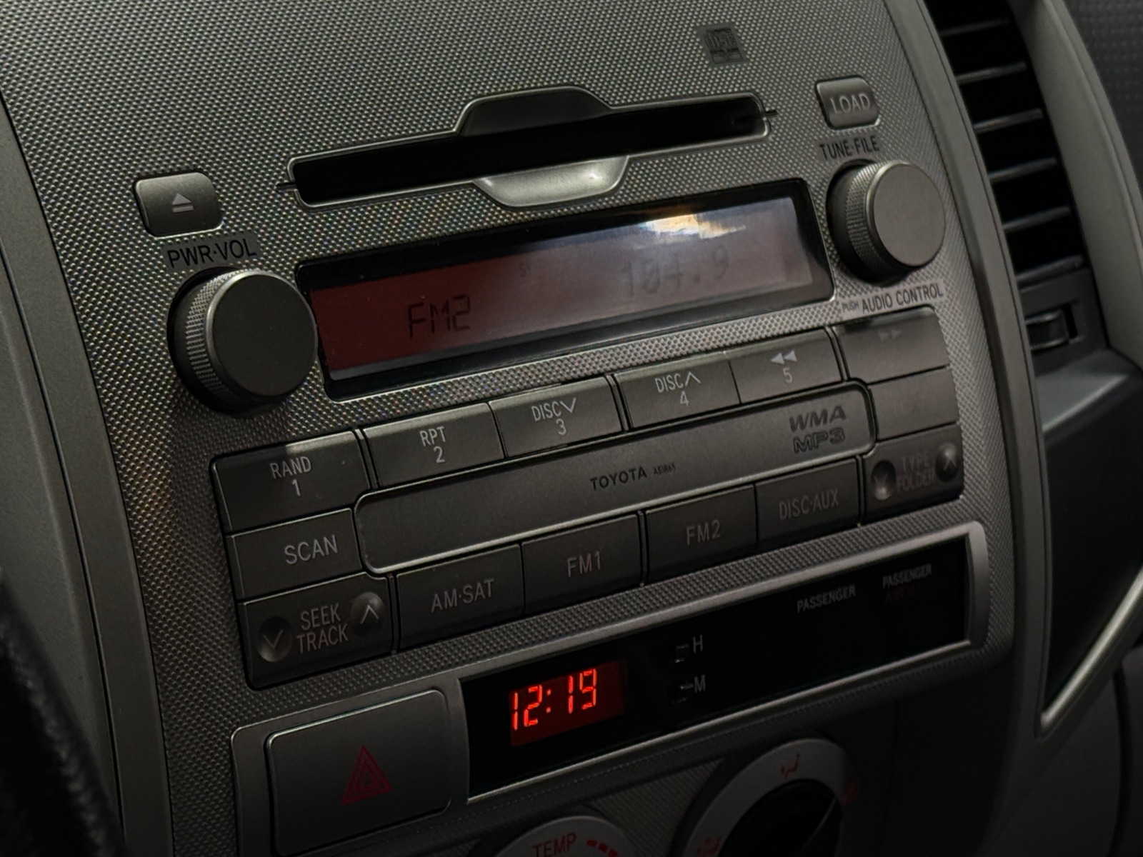 Thumbnail: 2010 Toyota Tacoma - 4