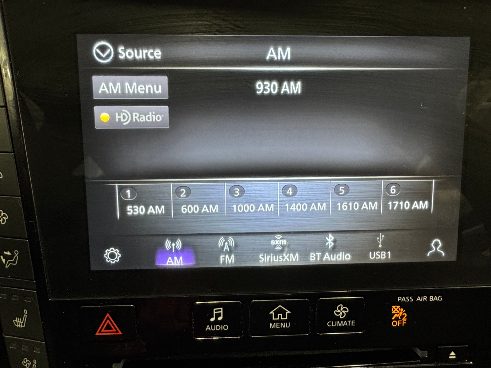 Thumbnail: 2023 INFINITI QX50 - 3