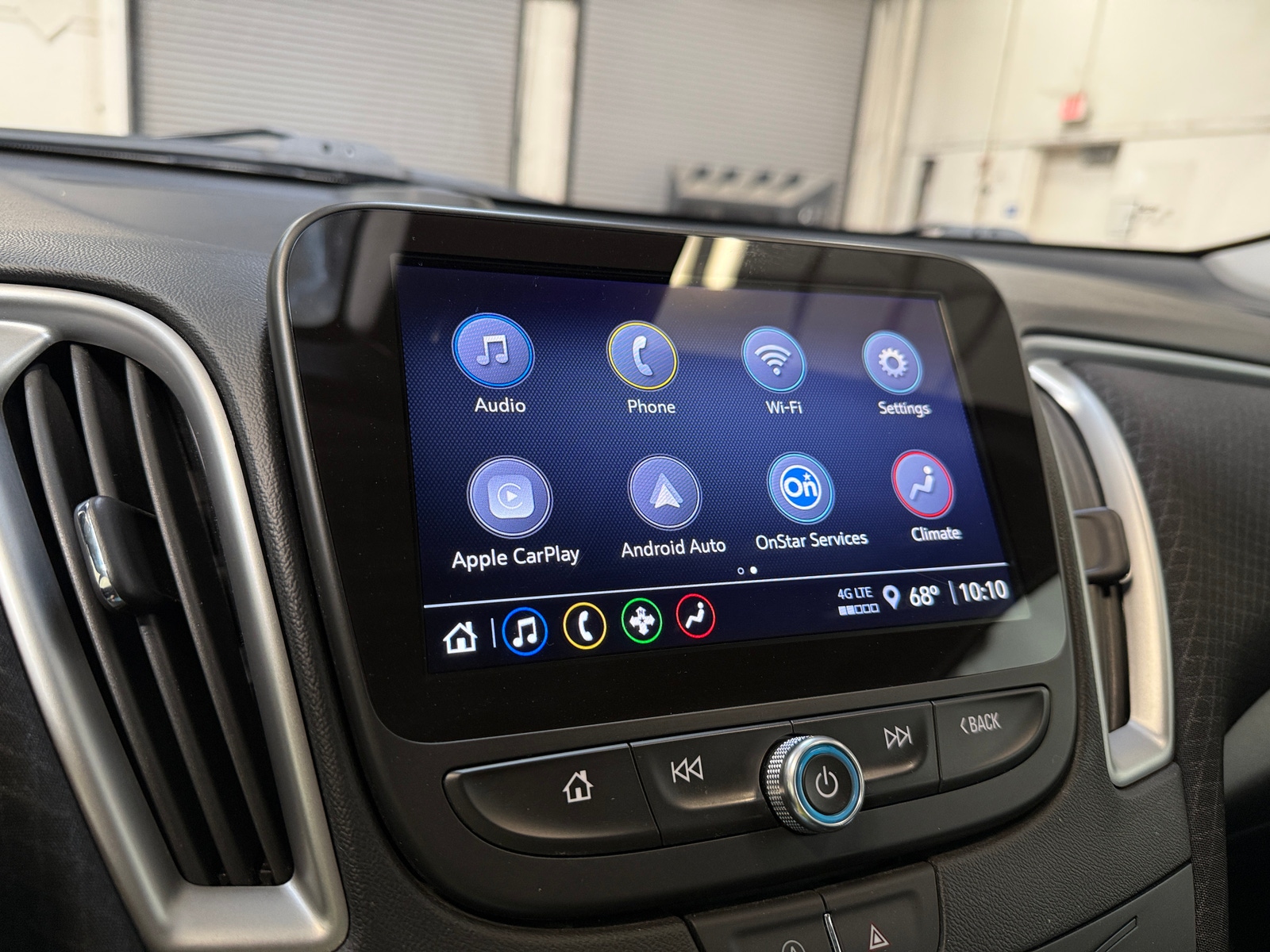 Thumbnail: 2024 Chevrolet Malibu - 4