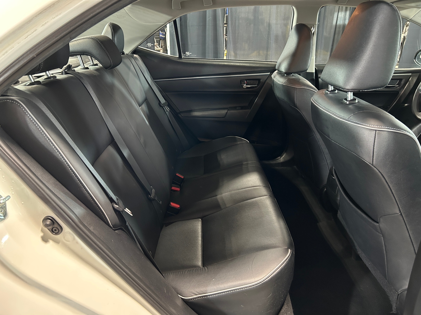 Thumbnail: 2014 Toyota Corolla - 5