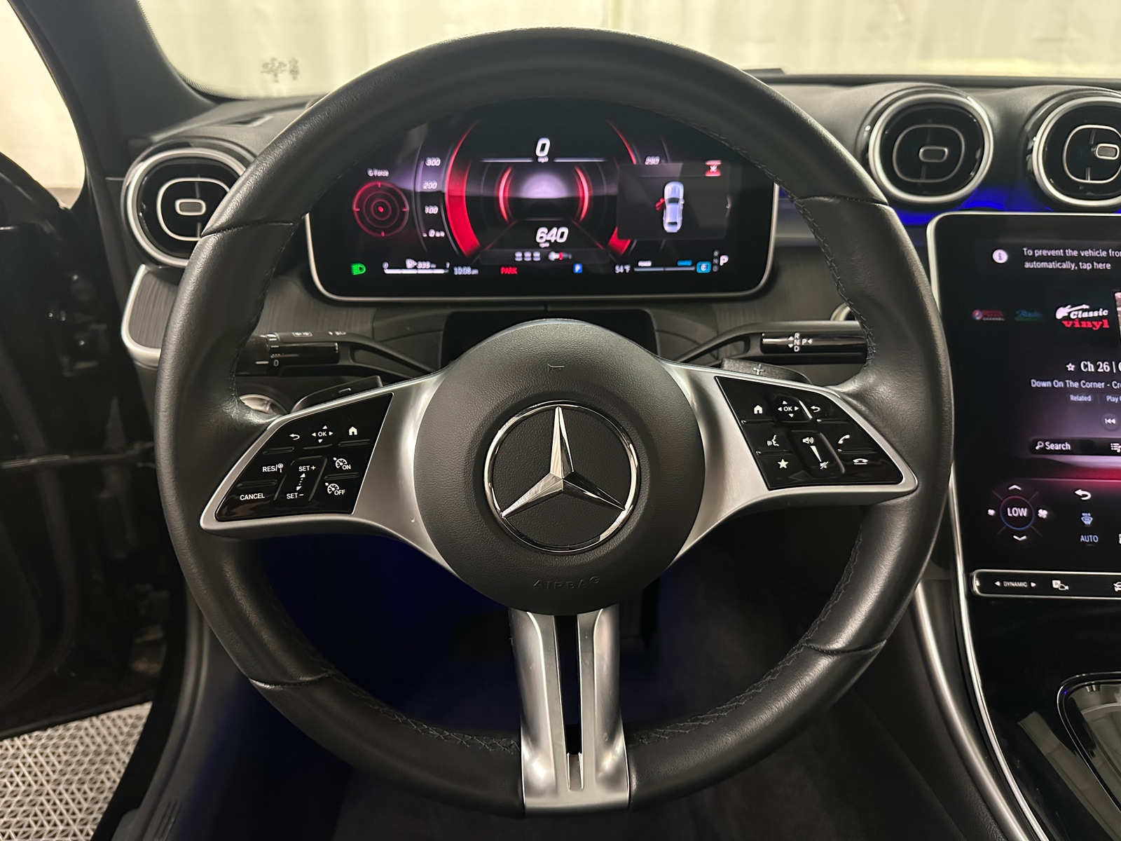 Thumbnail: 2025 Mercedes-Benz C-Class - 4