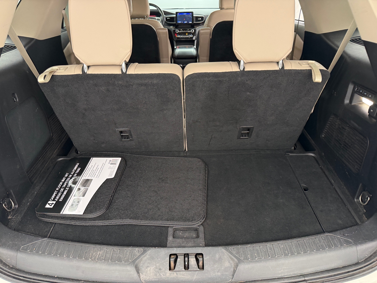 Thumbnail: 2021 Ford Explorer - 6