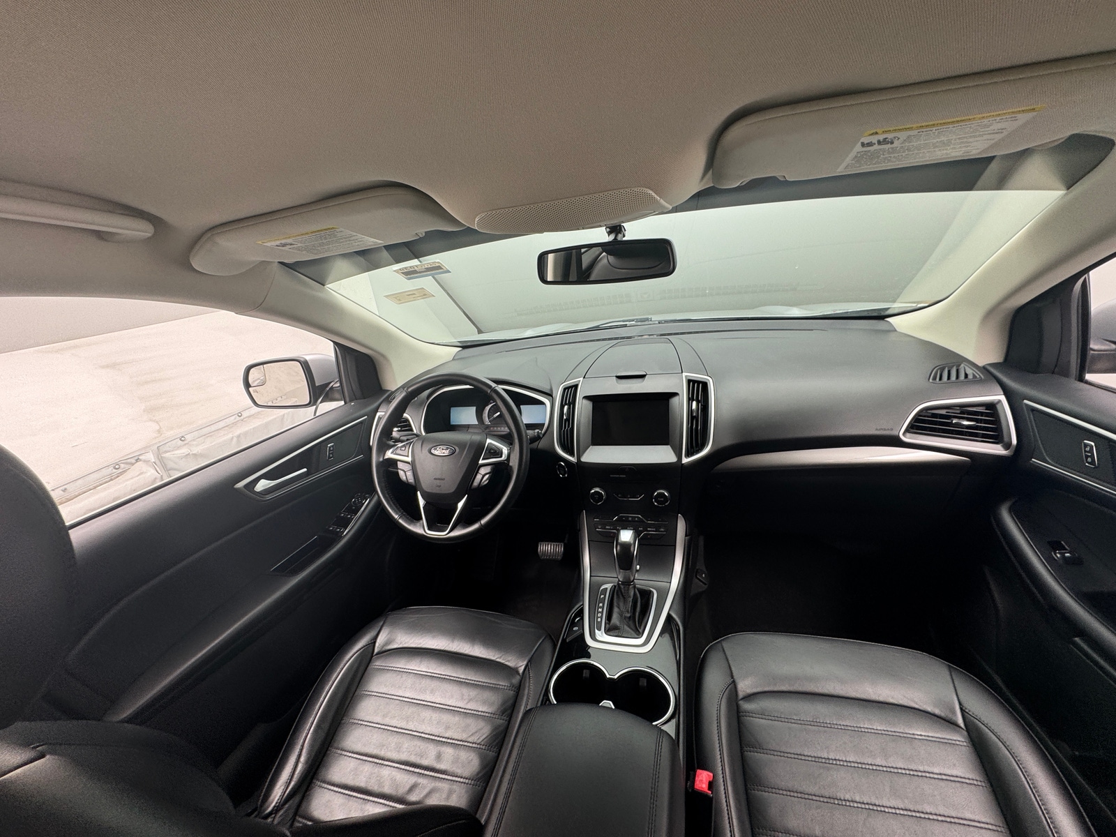 Thumbnail: 2017 Ford Edge - 2