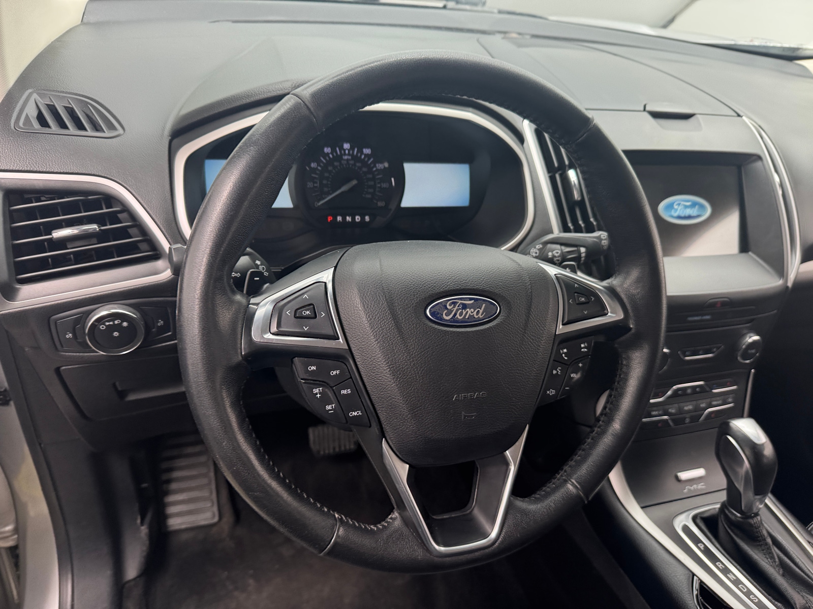 Thumbnail: 2017 Ford Edge - 4