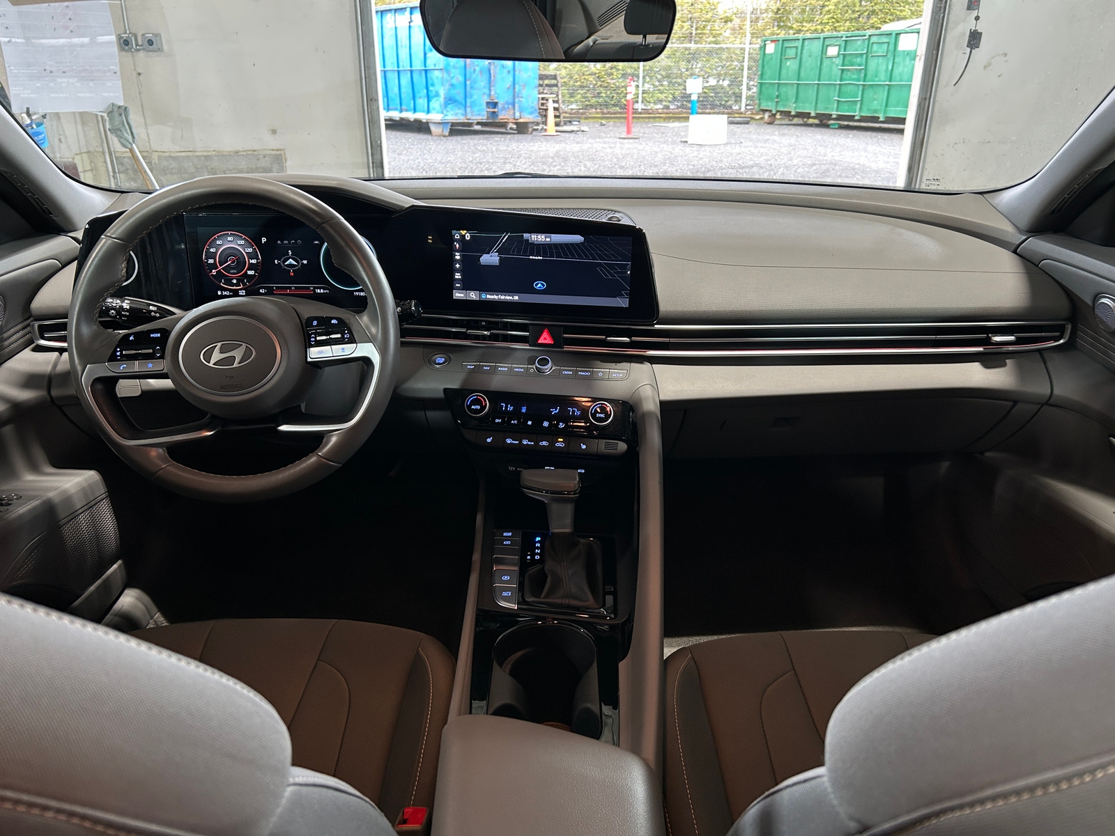 Thumbnail: 2025 Hyundai Elantra - 3