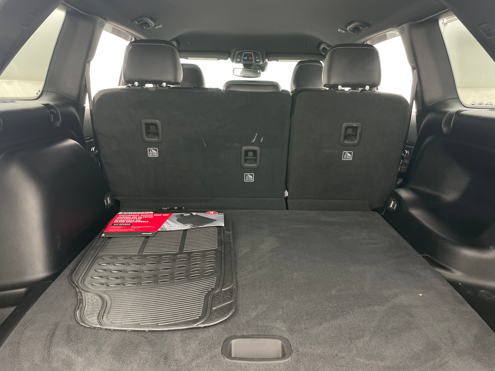 Thumbnail: 2023 Jeep Grand Cherokee - 6