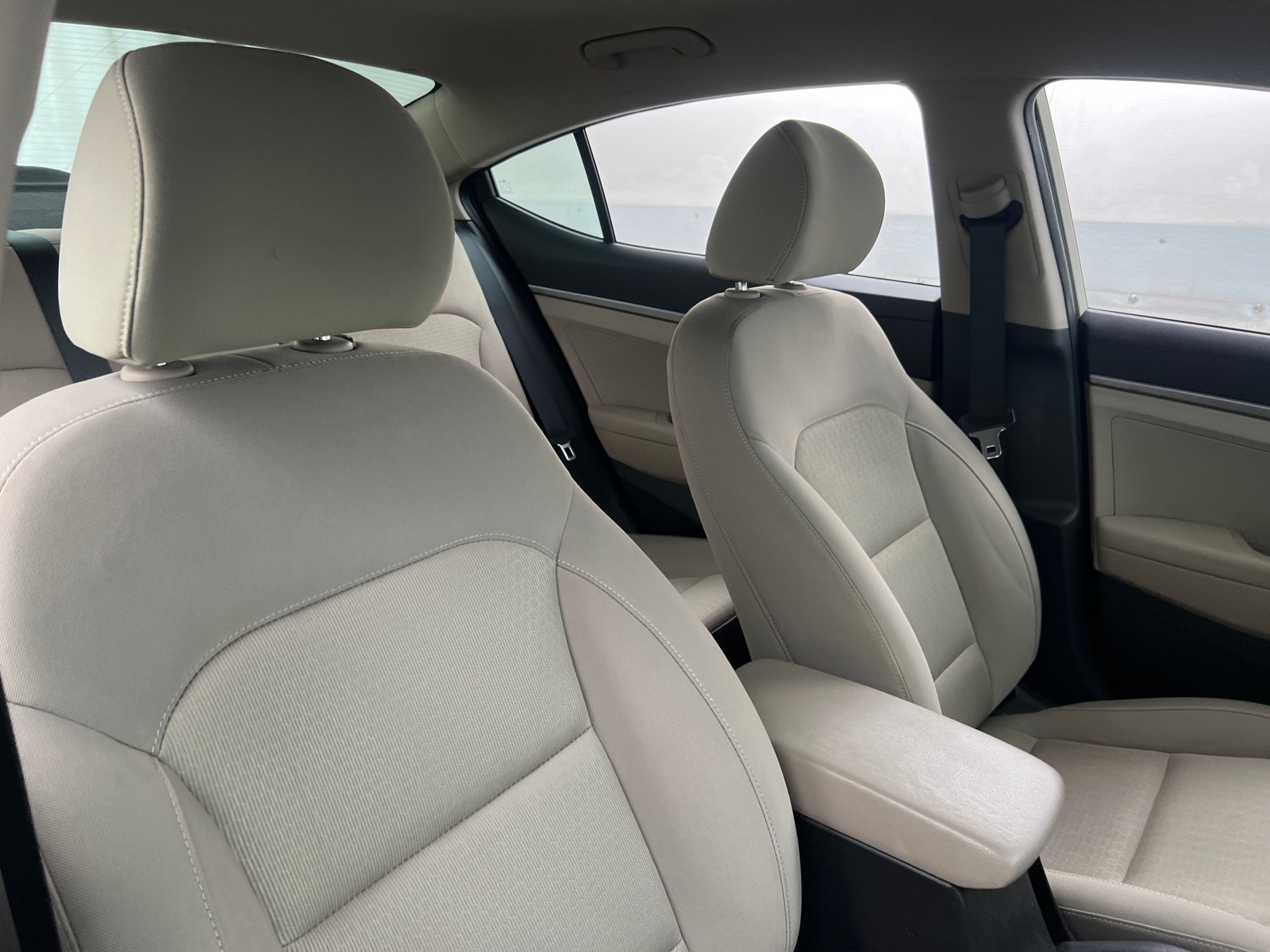 Thumbnail: 2017 Hyundai Elantra - 2