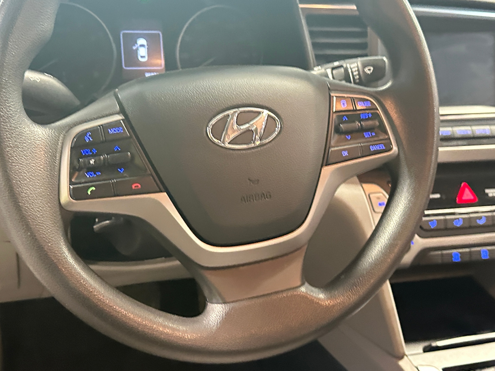 Thumbnail: 2018 Hyundai Elantra - 5