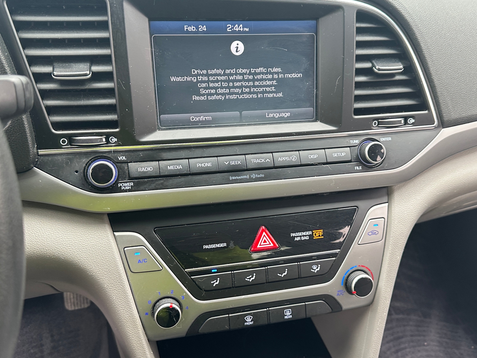 Thumbnail: 2018 Hyundai Elantra - 4