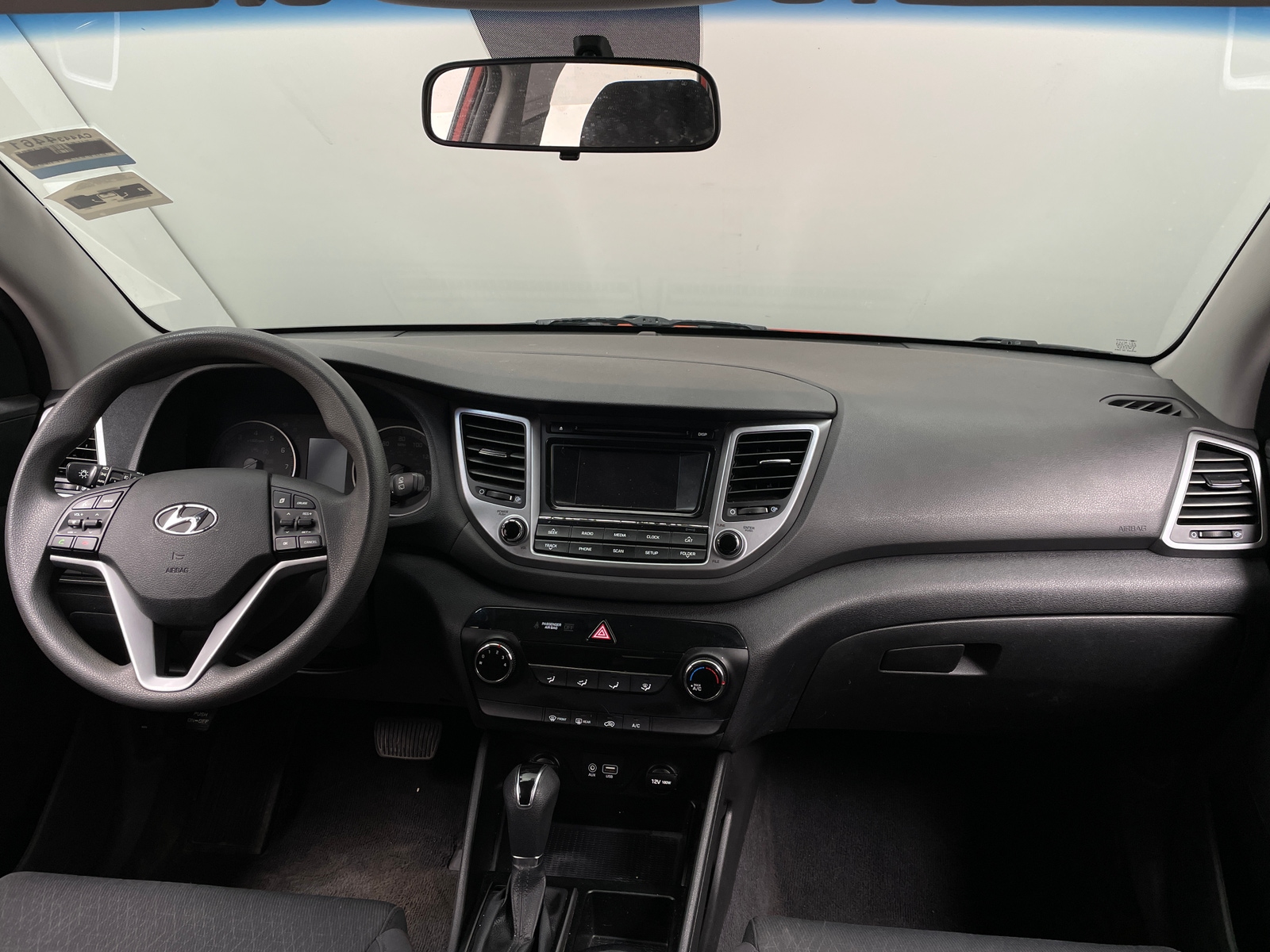 Thumbnail: 2017 Hyundai Tucson - 3