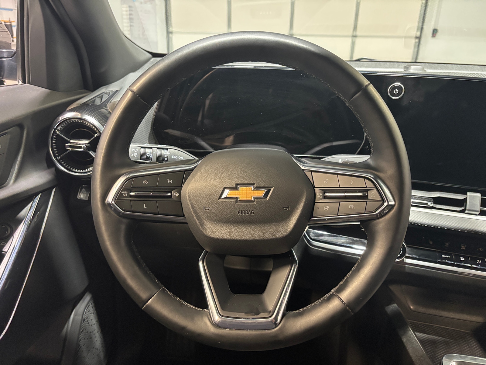 Thumbnail: 2025 Chevrolet Equinox - 5