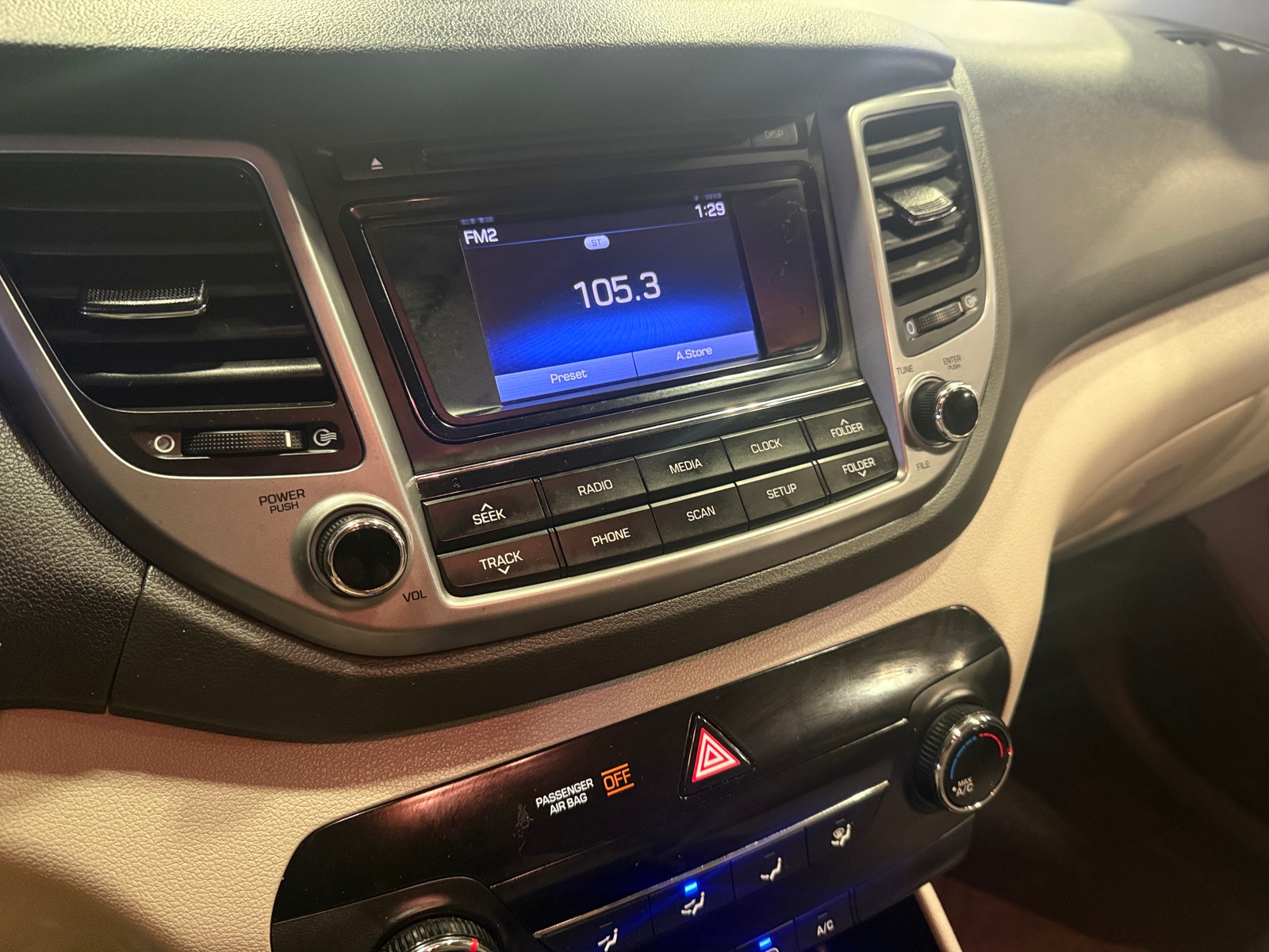 Thumbnail: 2018 Hyundai Tucson - 4