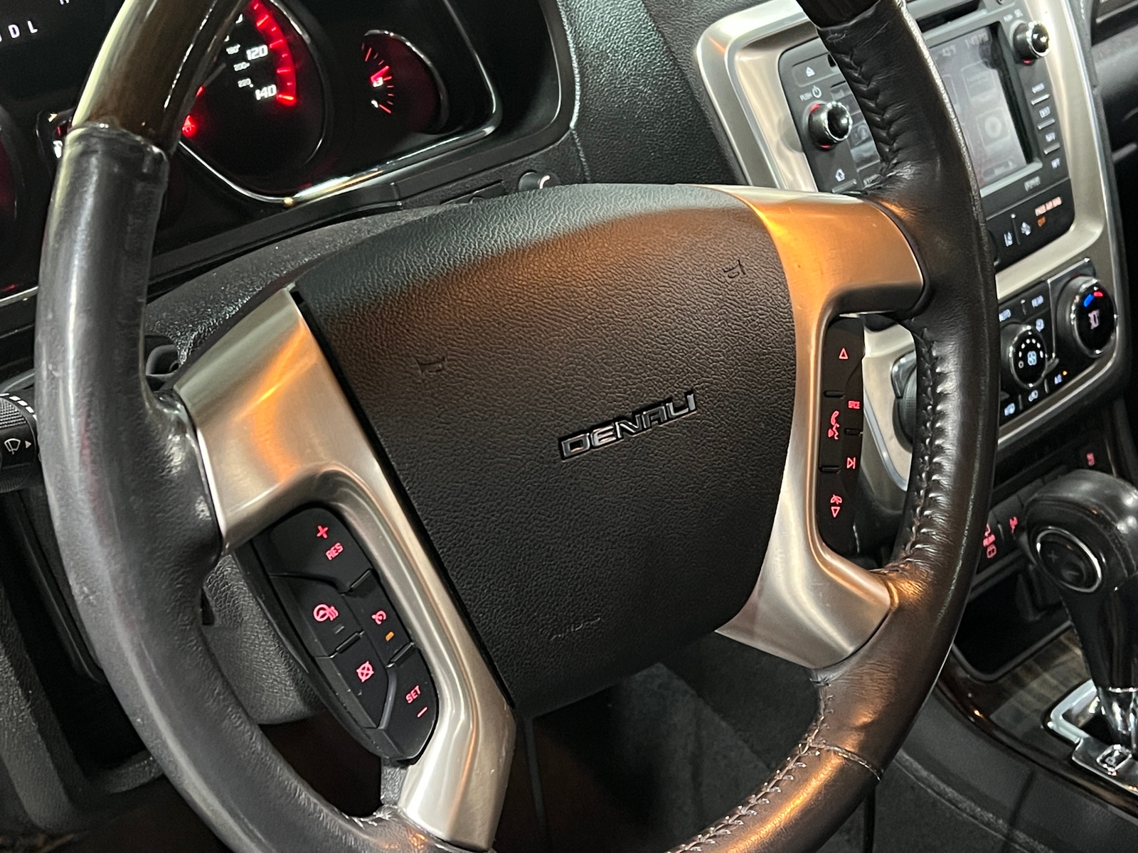 Thumbnail: 2016 GMC Acadia - 4