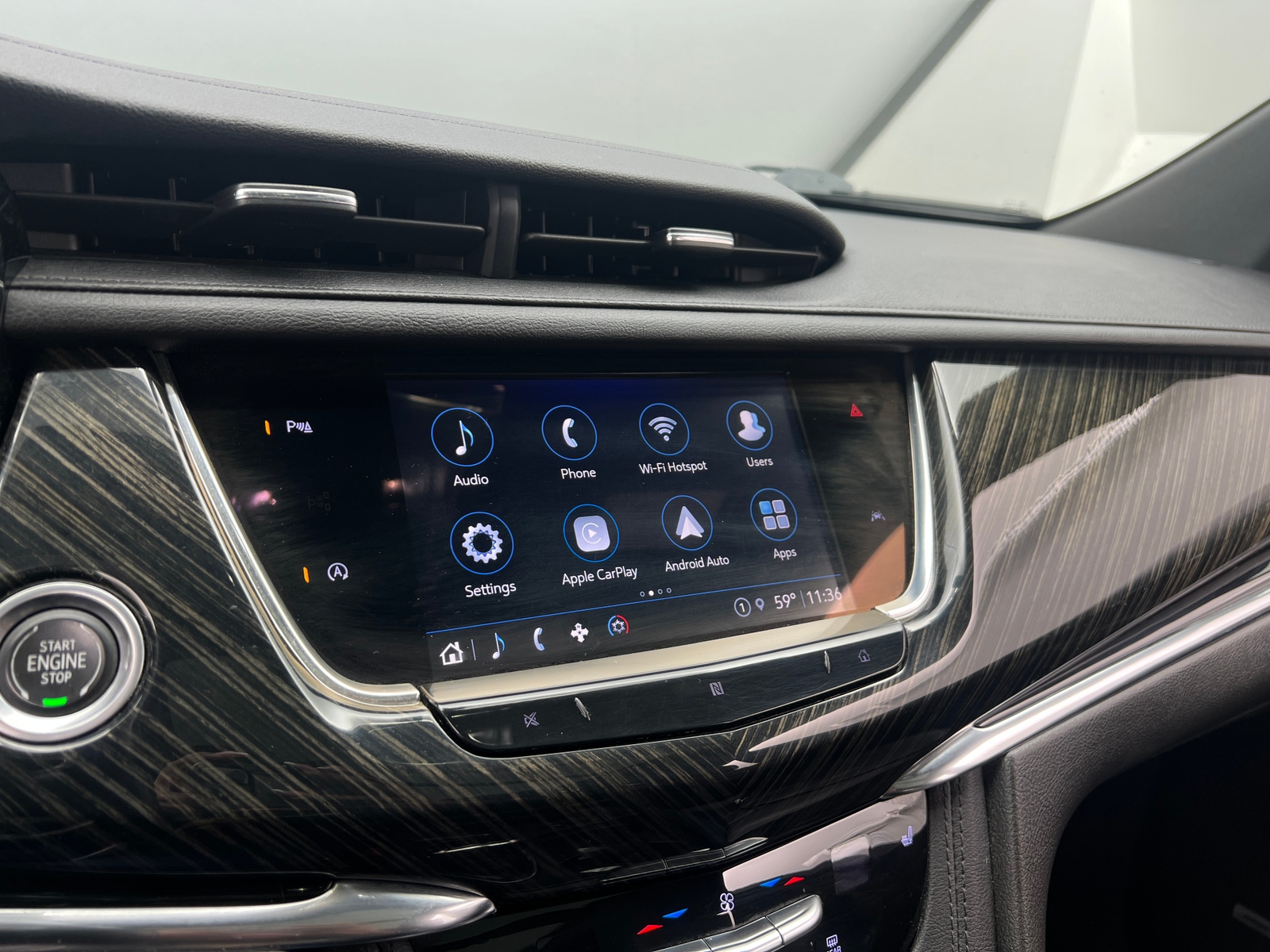 Thumbnail: 2021 Cadillac XT6 - 3