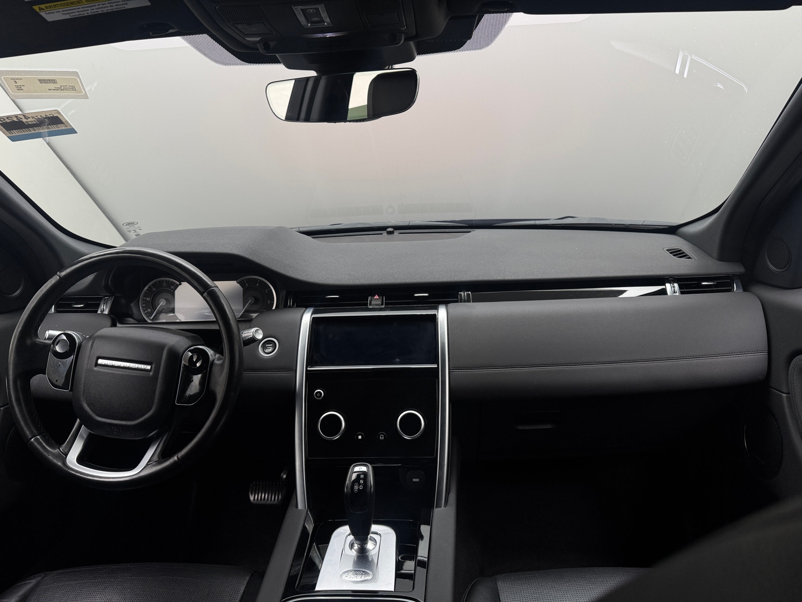 Thumbnail: 2020 Land Rover Discovery Sport - 2