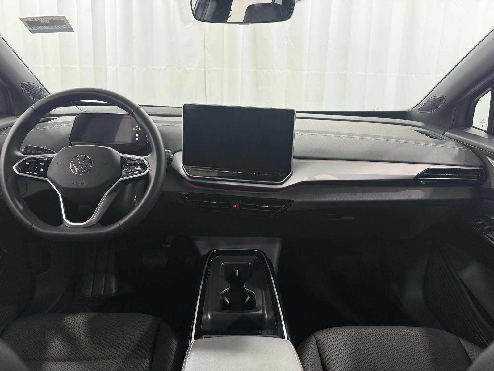 Thumbnail: 2025 Volkswagen ID.4 - 2