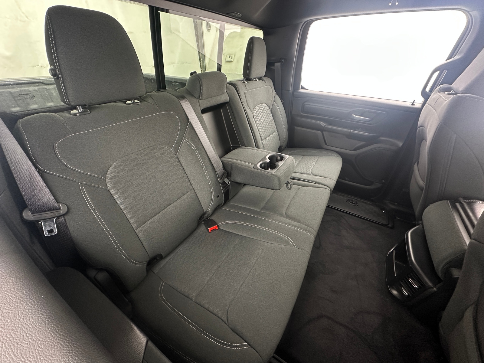 Thumbnail: 2025 RAM 1500 - 6