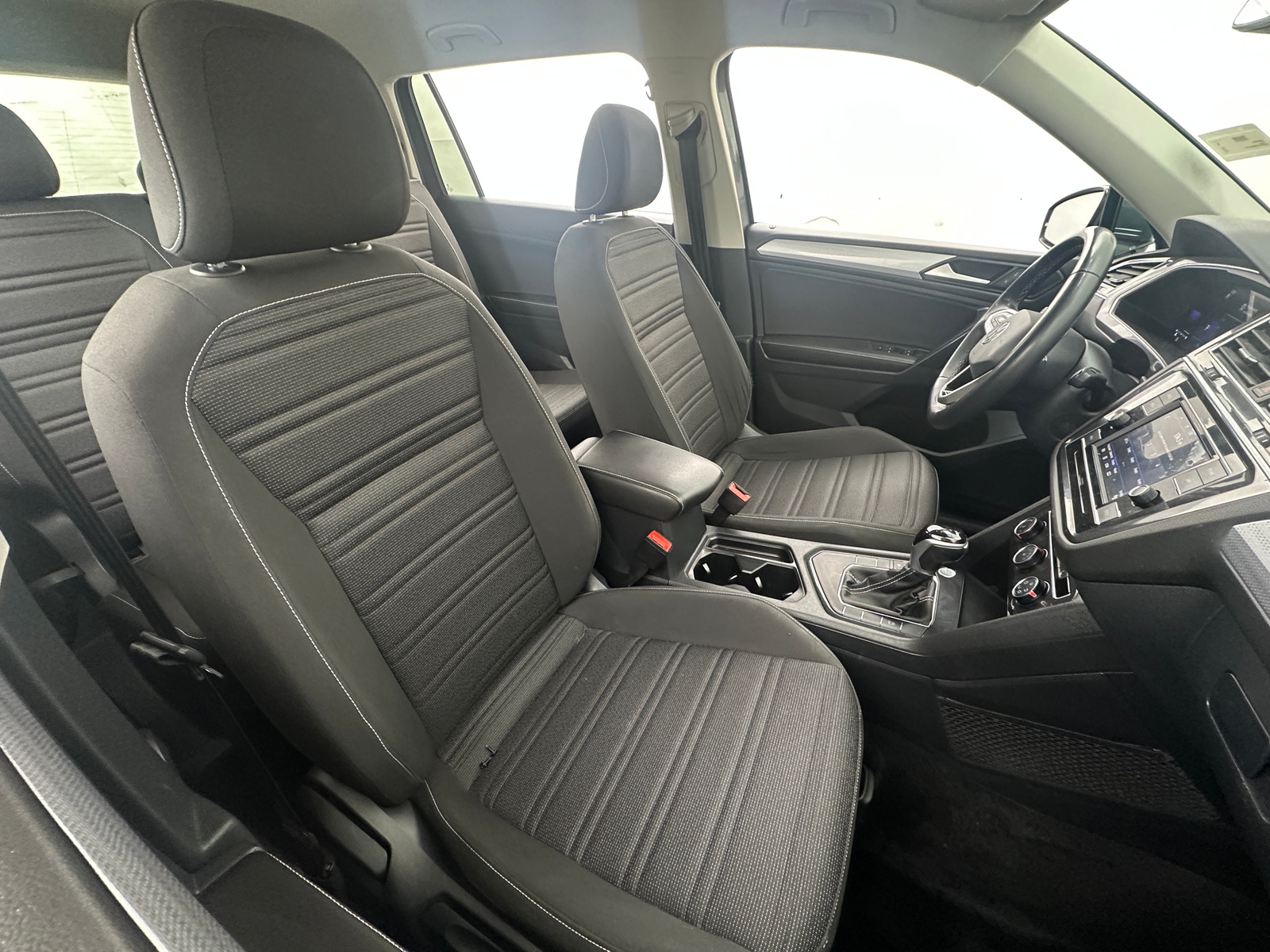 Thumbnail: 2024 Volkswagen Tiguan - 2