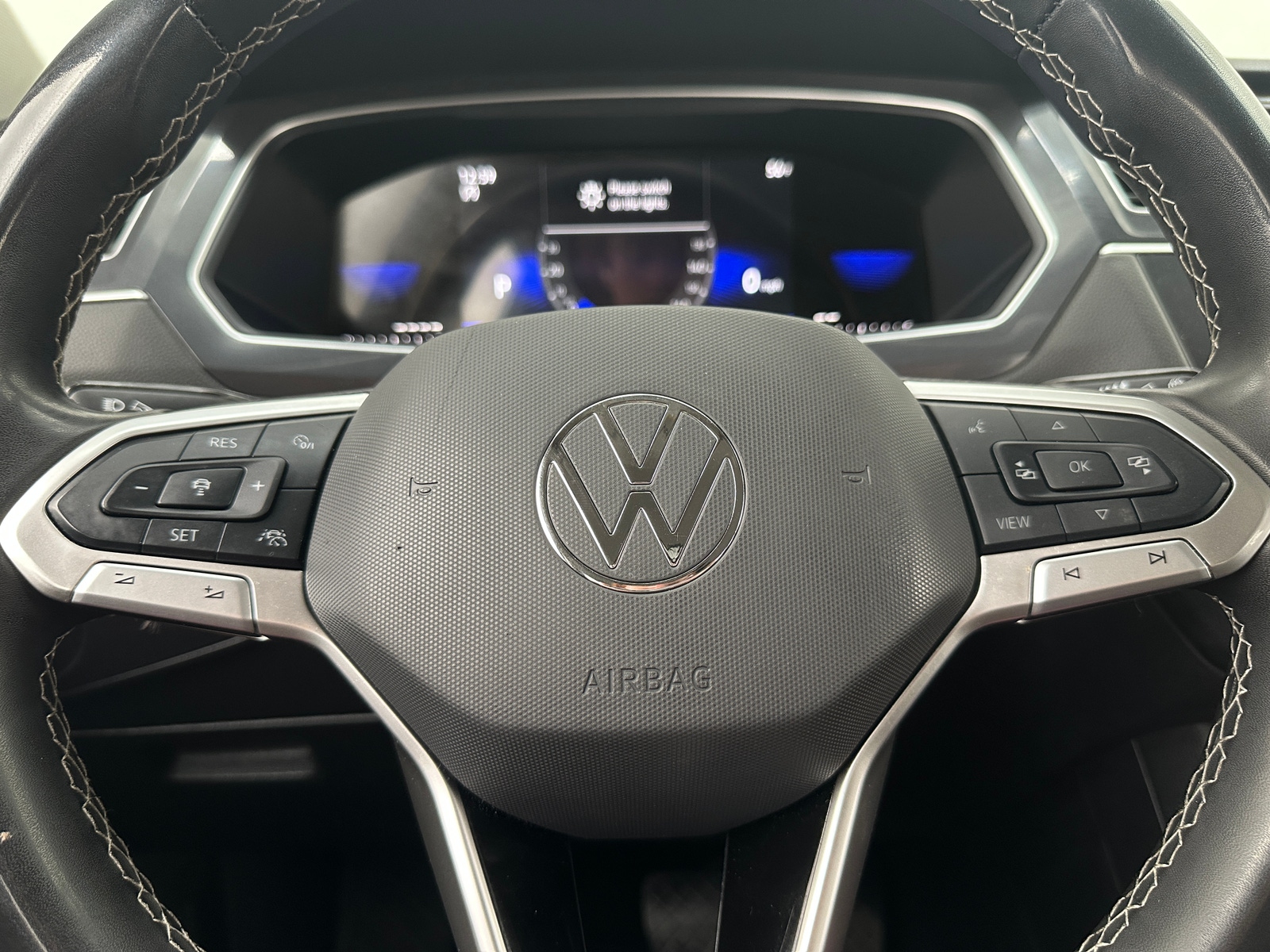 Thumbnail: 2024 Volkswagen Tiguan - 5