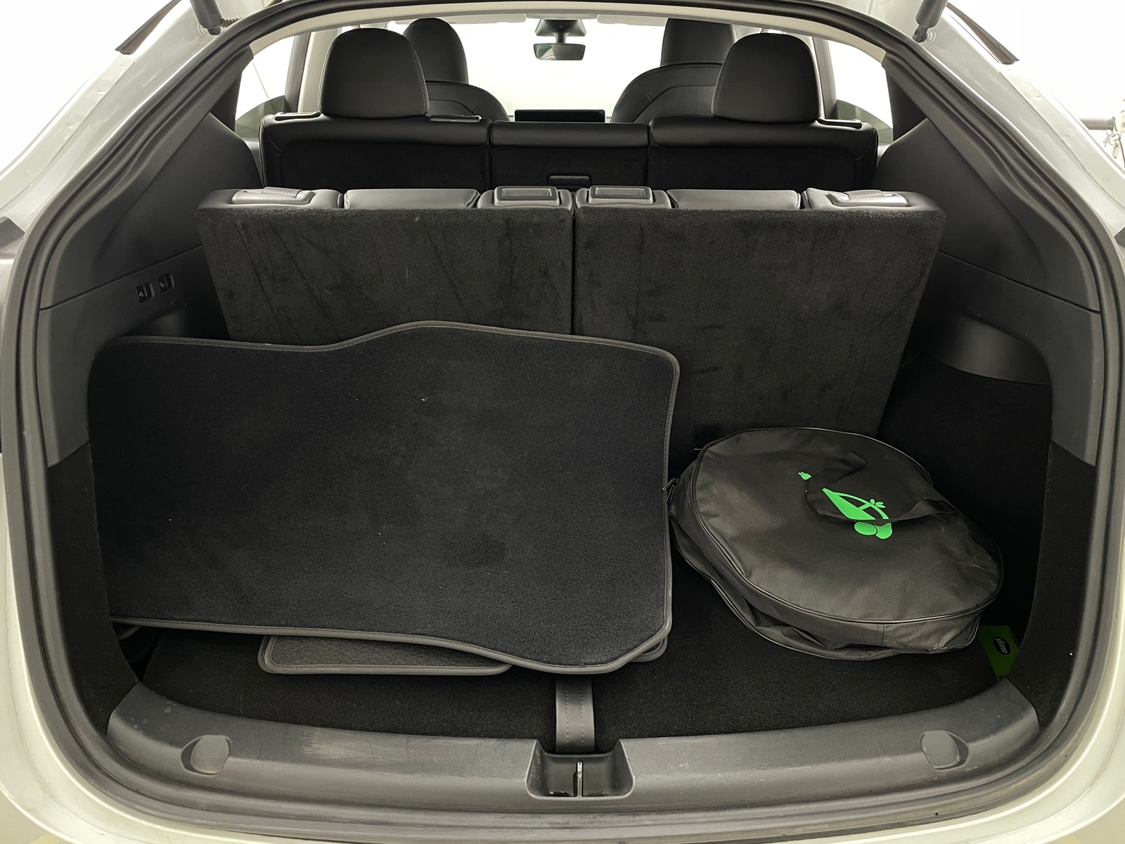 Thumbnail: 2023 Tesla Model Y - 6