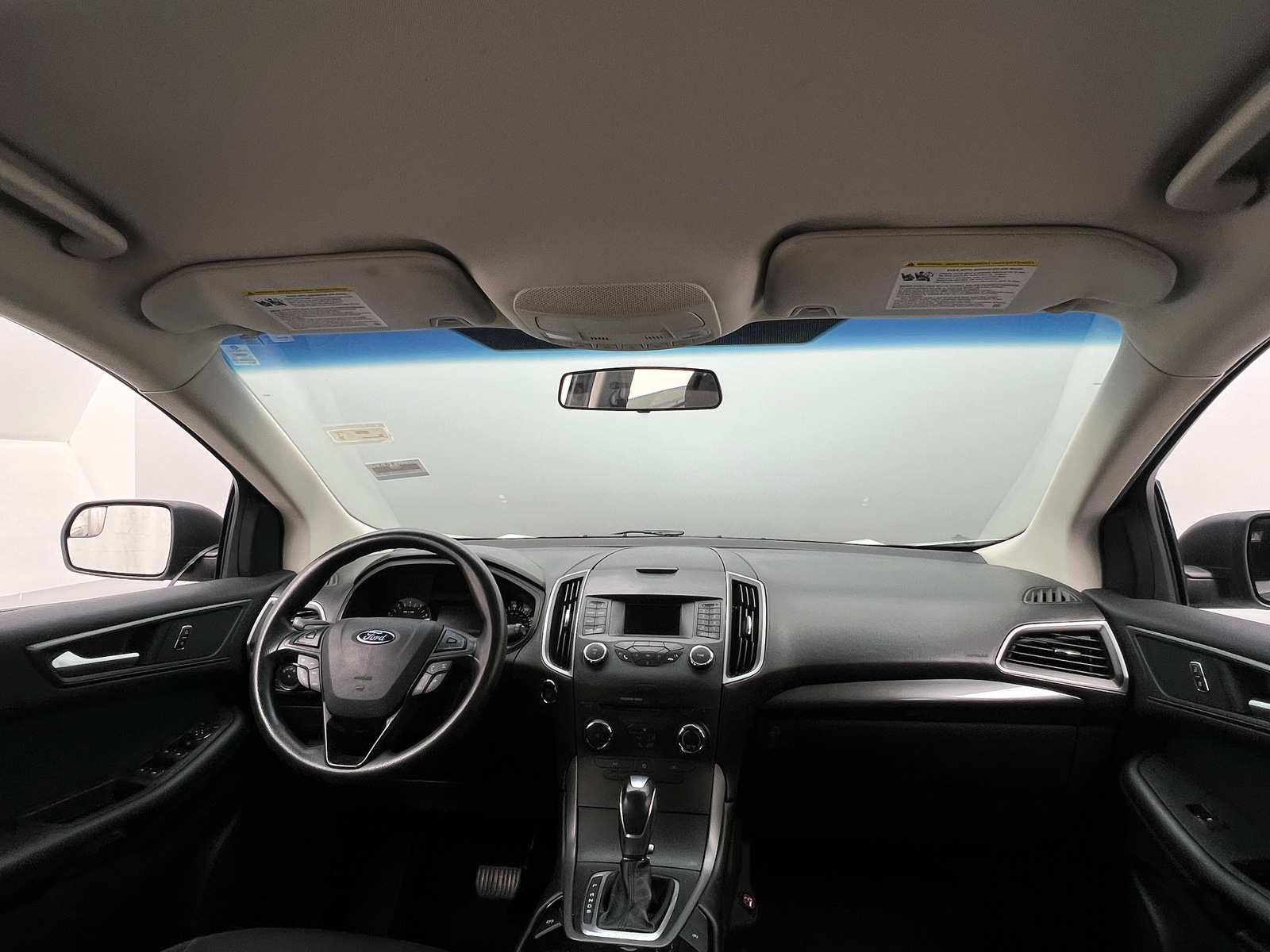 Thumbnail: 2017 Ford Edge - 3