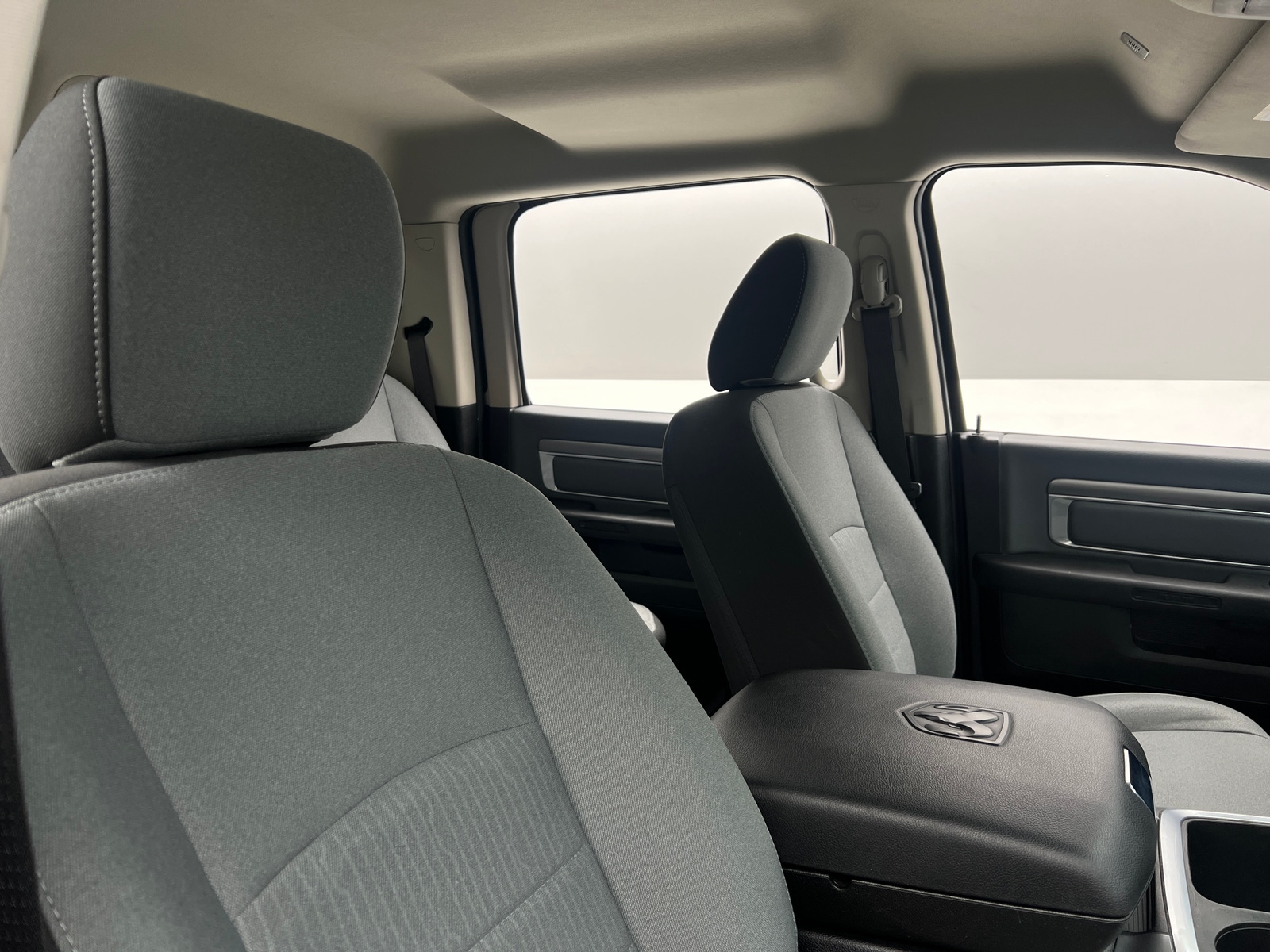 Thumbnail: 2023 RAM 1500 Classic - 2