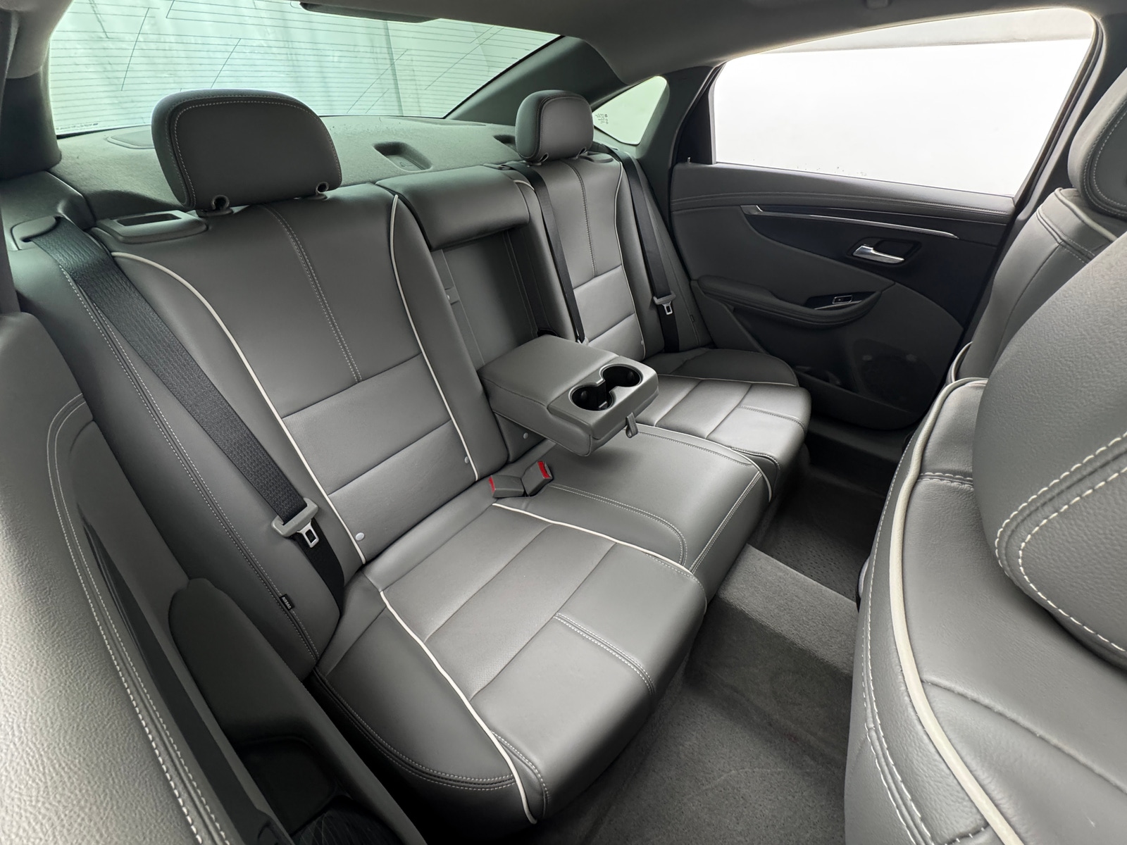 Thumbnail: 2017 Chevrolet Impala - 5