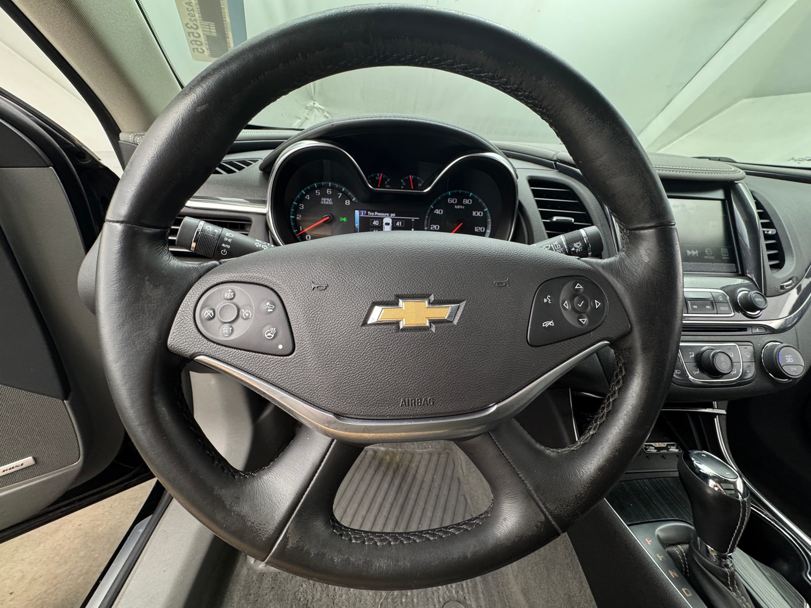 Thumbnail: 2017 Chevrolet Impala - 4