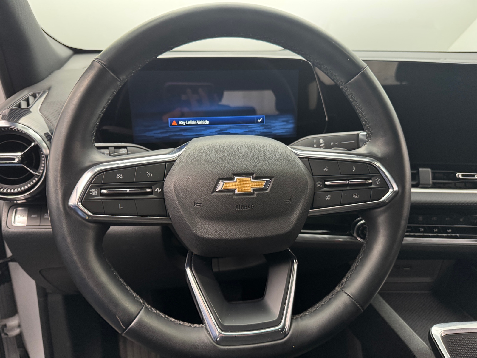 Thumbnail: 2025 Chevrolet Equinox - 5