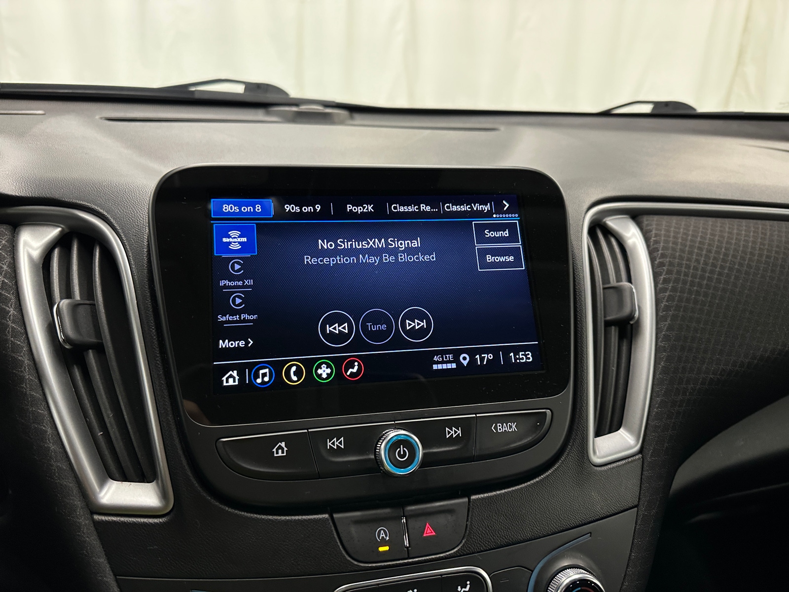 Thumbnail: 2024 Chevrolet Malibu - 4