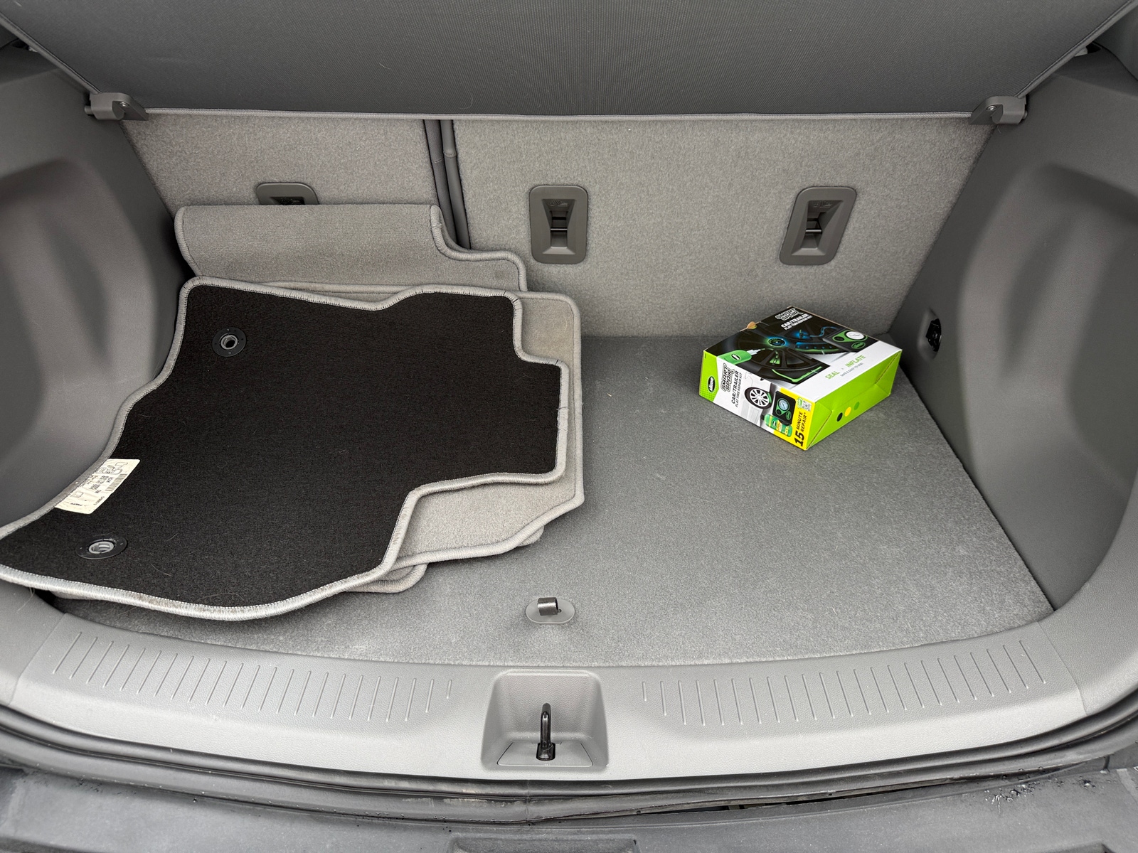 Thumbnail: 2023 Chevrolet Bolt EUV - 6