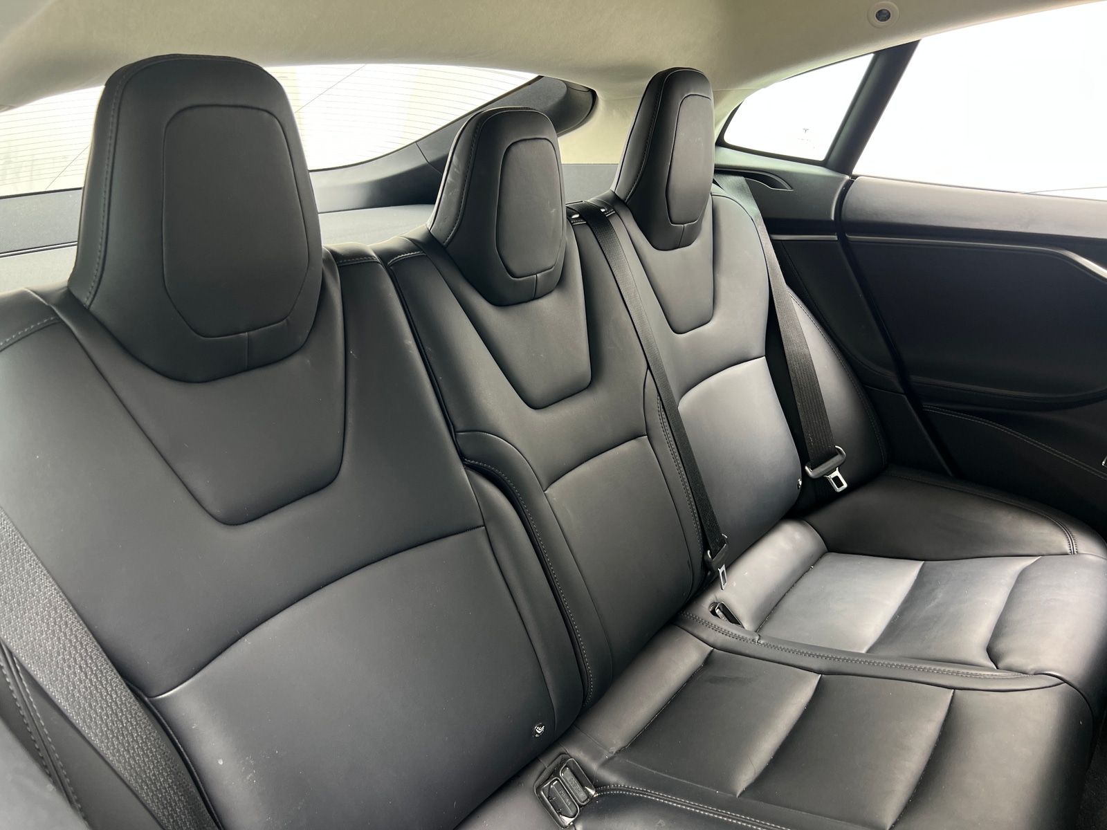 Thumbnail: 2018 Tesla Model S - 5