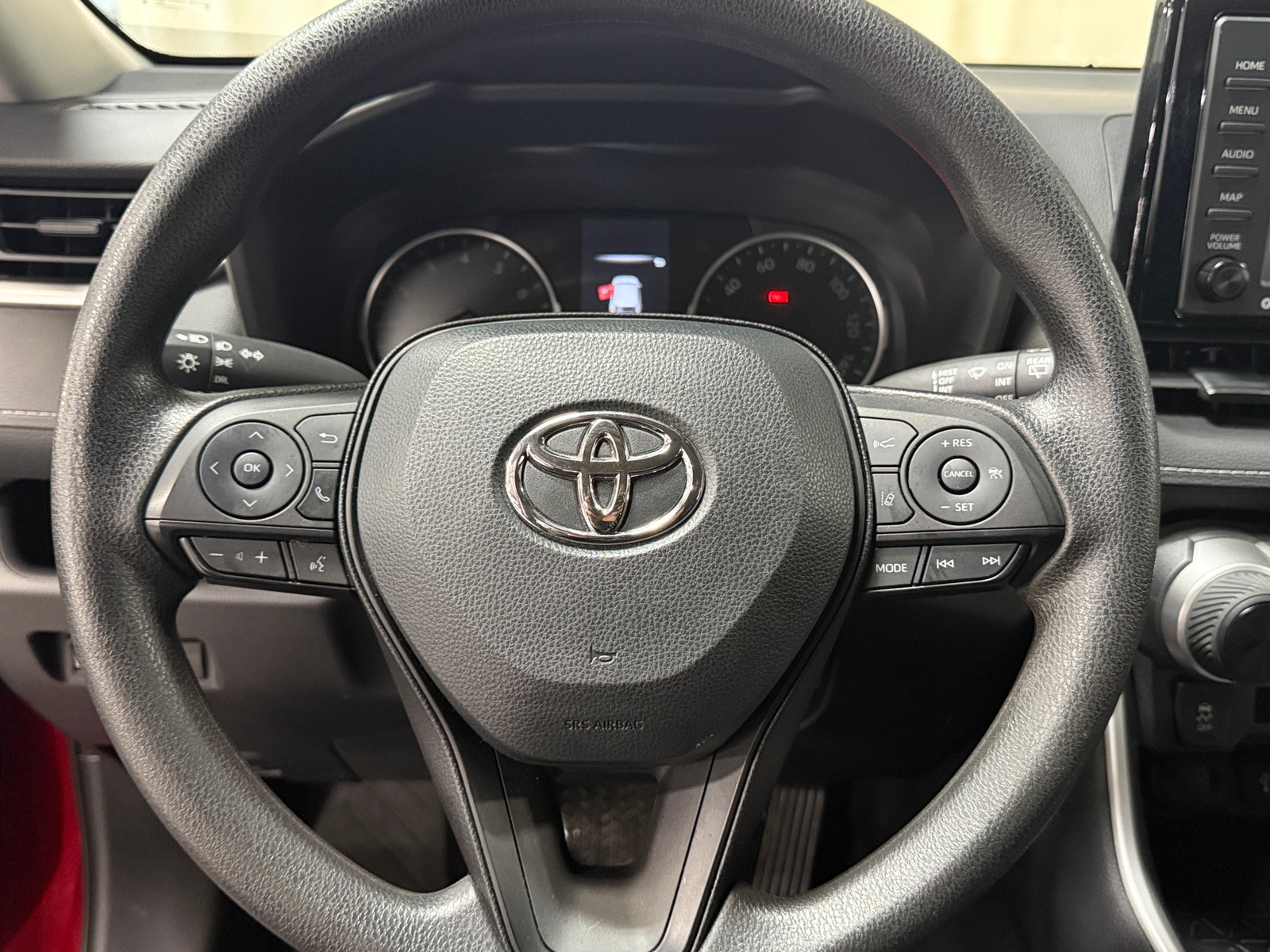 Thumbnail: 2022 Toyota RAV4 - 5