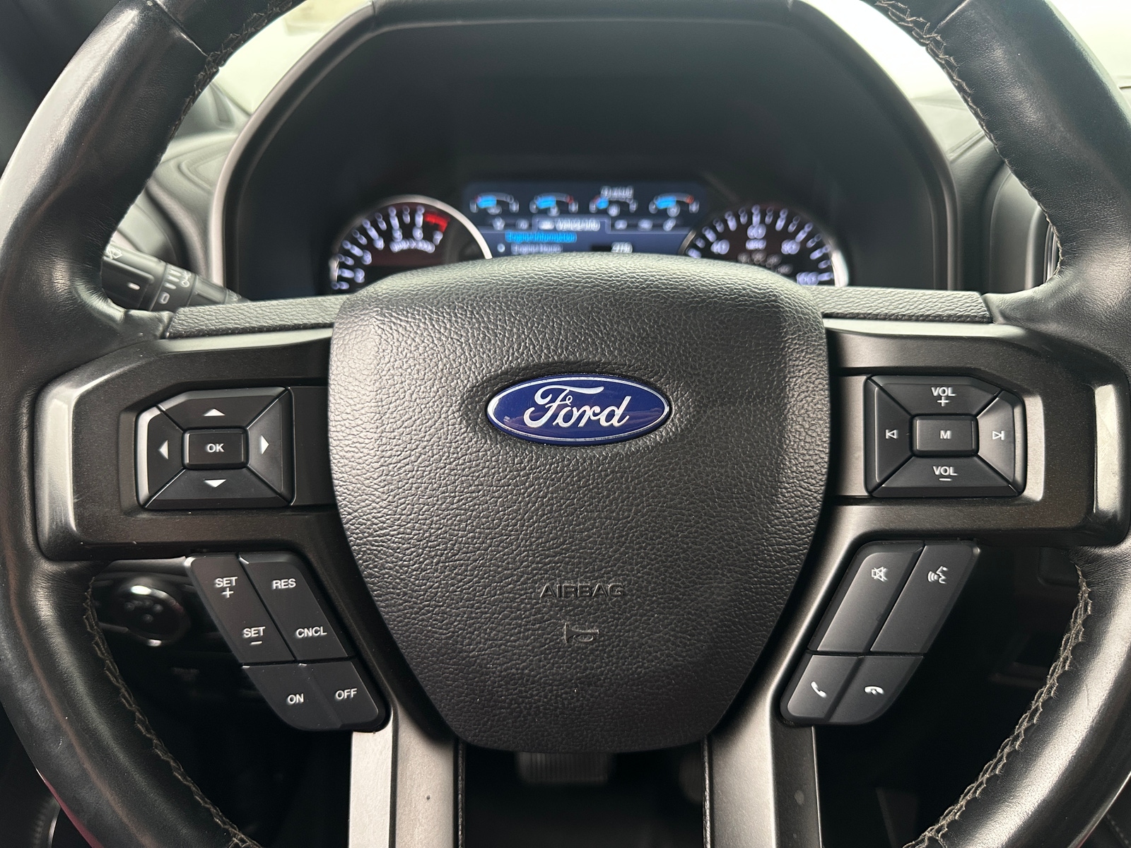 Thumbnail: 2020 Ford Expedition - 4