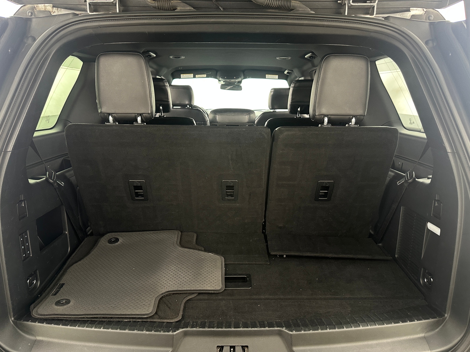 Thumbnail: 2020 Ford Expedition - 6