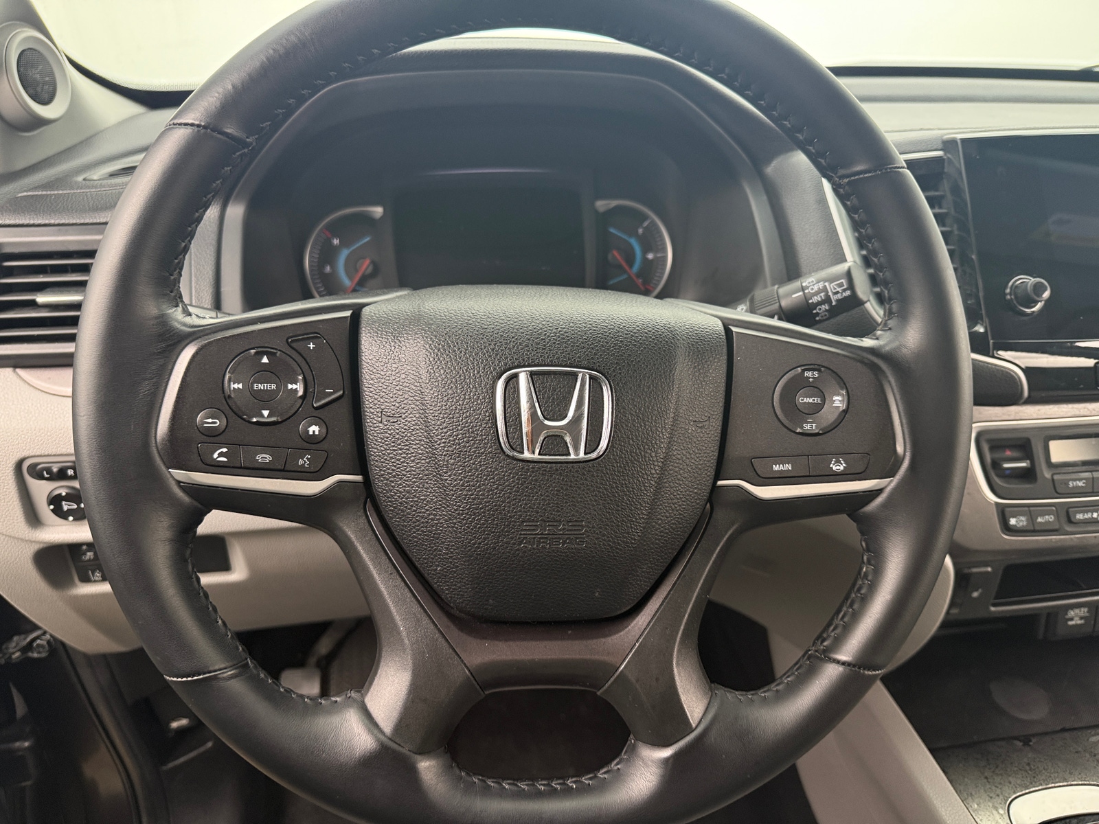 Thumbnail: 2019 Honda Pilot - 4