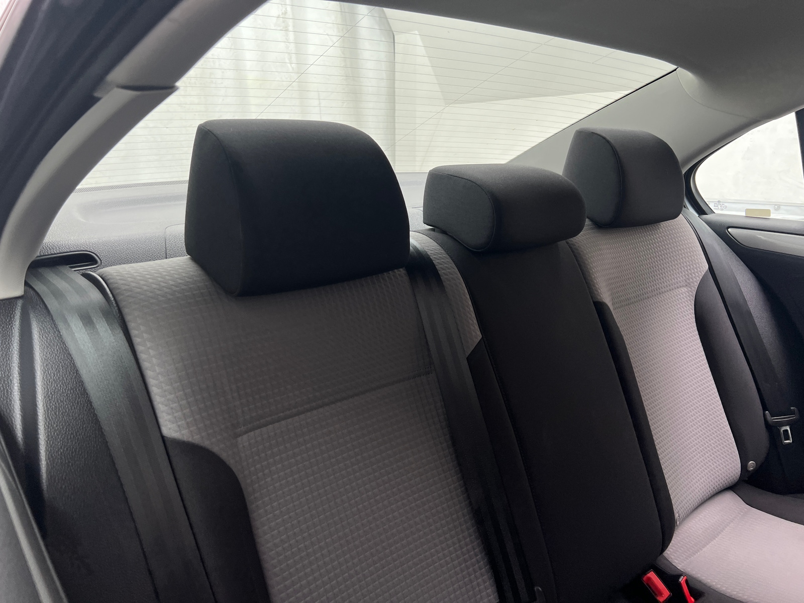 Thumbnail: 2017 Volkswagen Jetta - 6