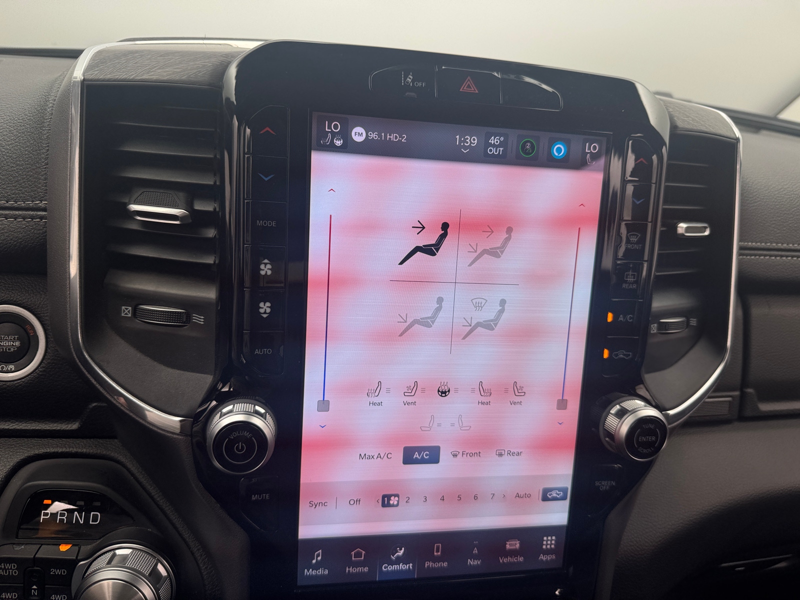 Thumbnail: 2025 RAM 1500 - 3