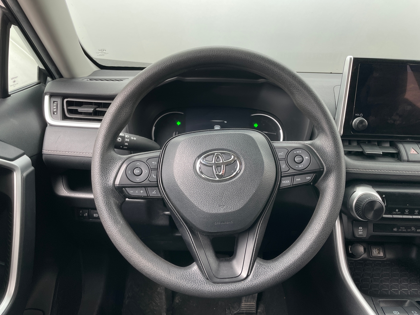 Thumbnail: 2024 Toyota RAV4 - 5