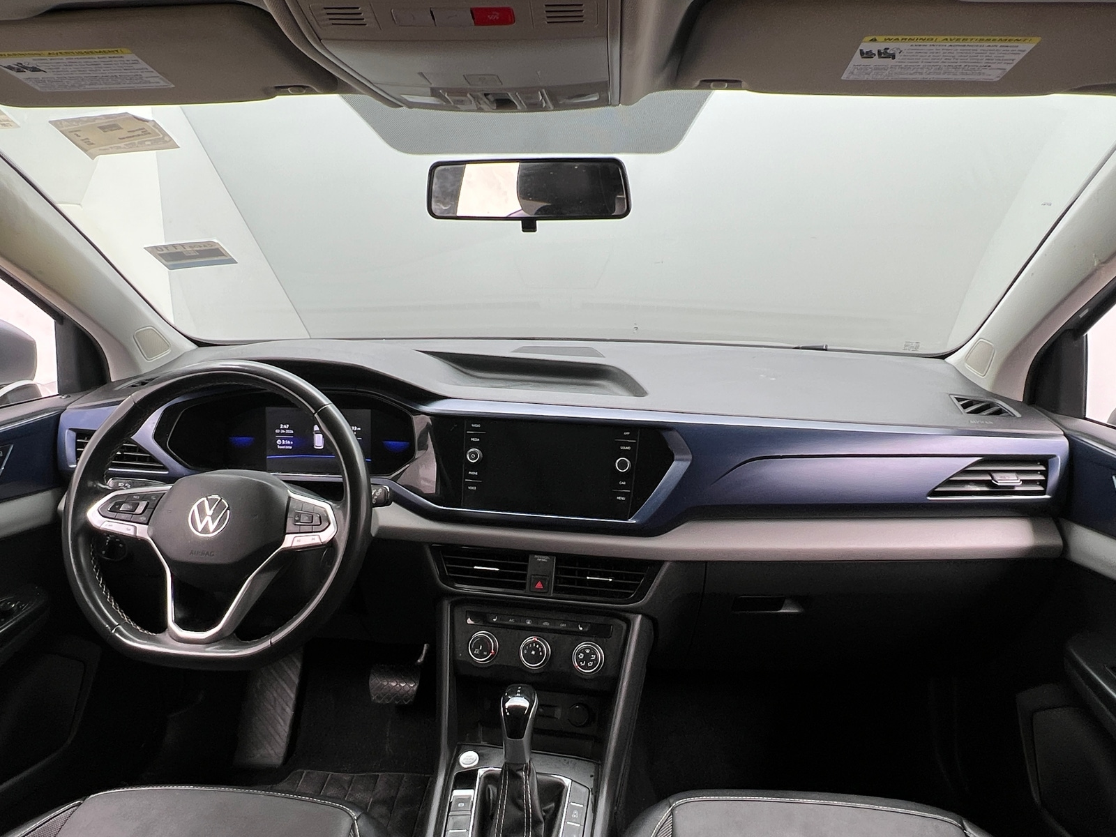 Thumbnail: 2022 Volkswagen Taos - 2