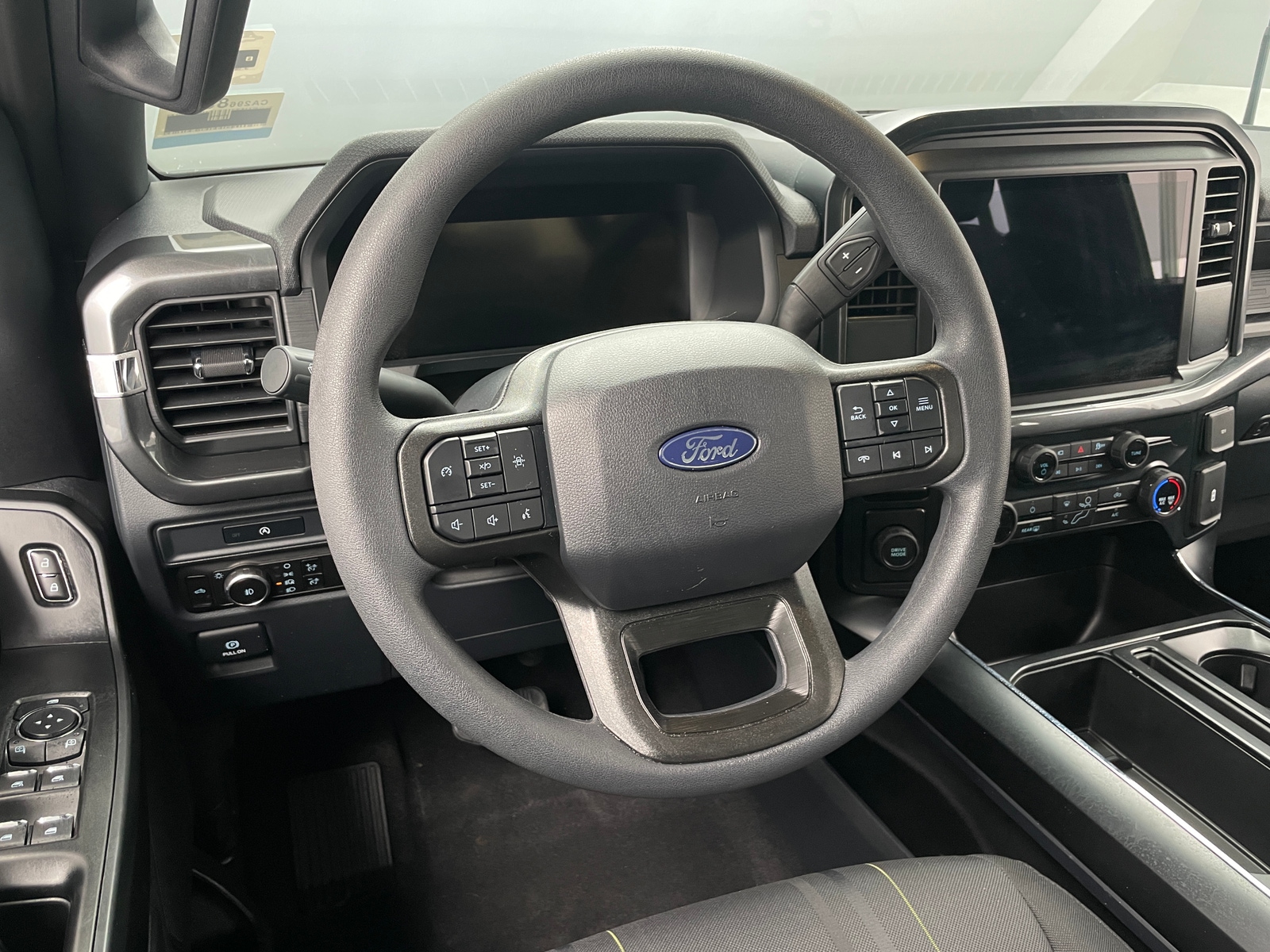 Thumbnail: 2025 Ford Econoline - 5